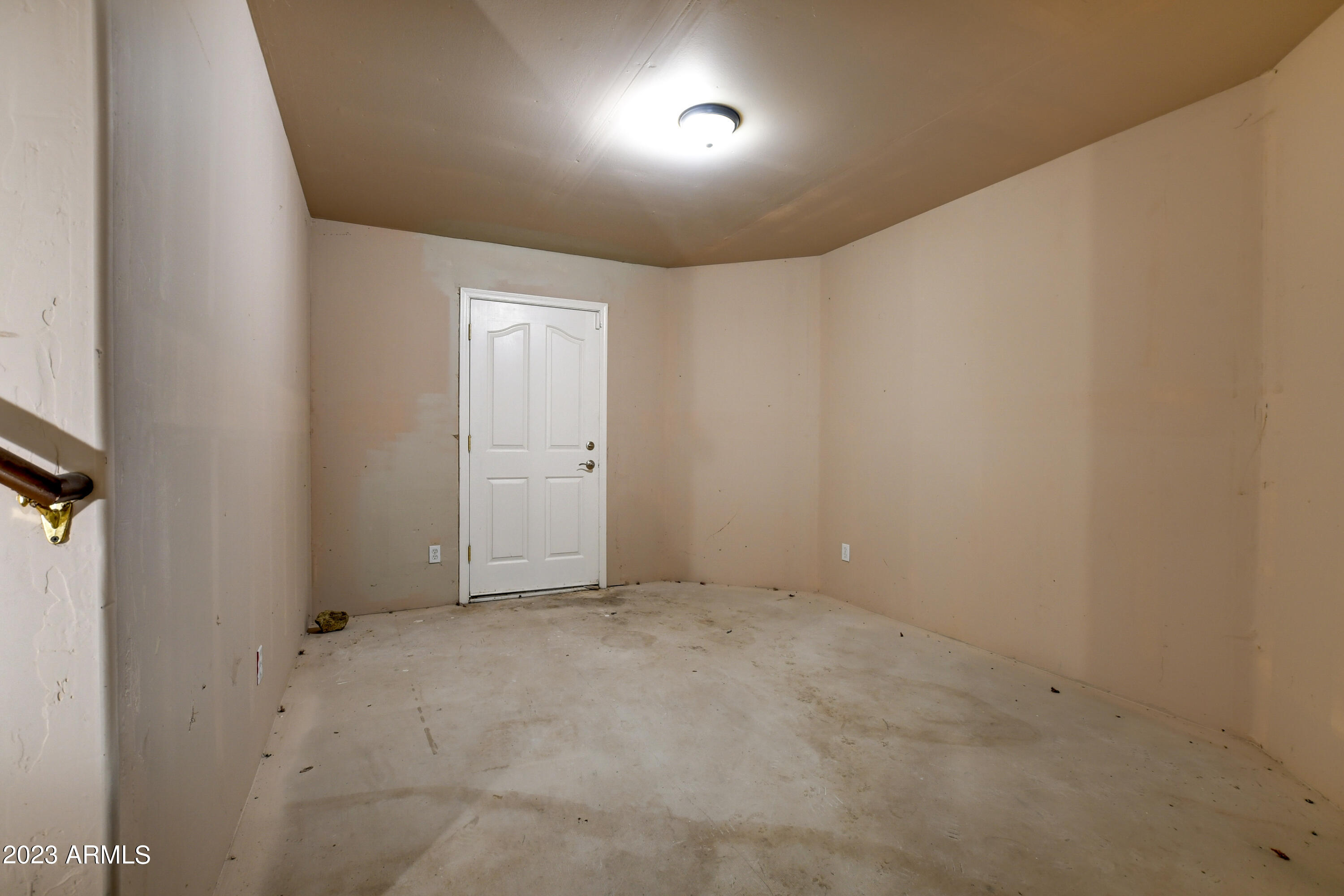 290 Summit Pointe Drive
