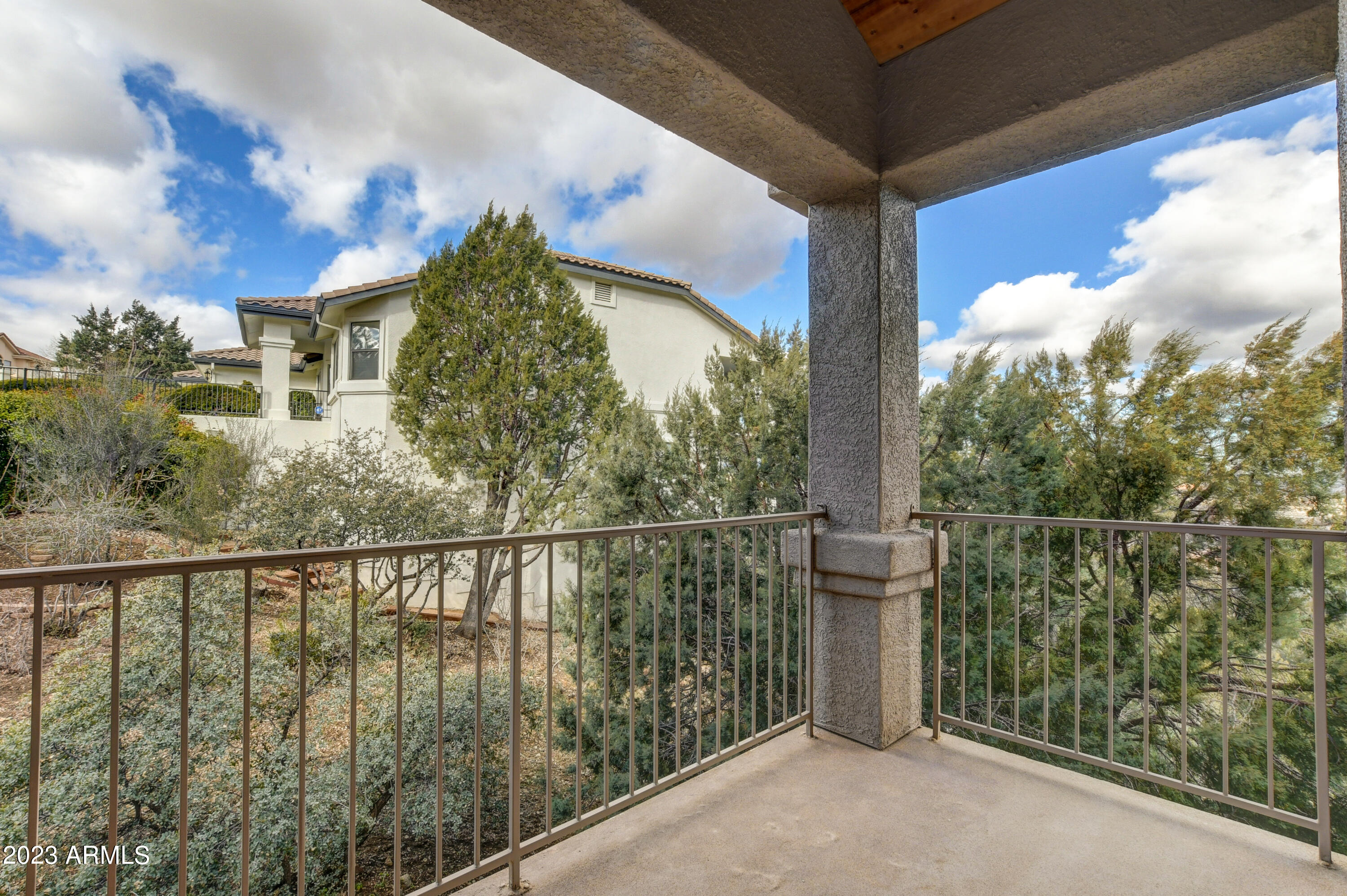 290 Summit Pointe Drive