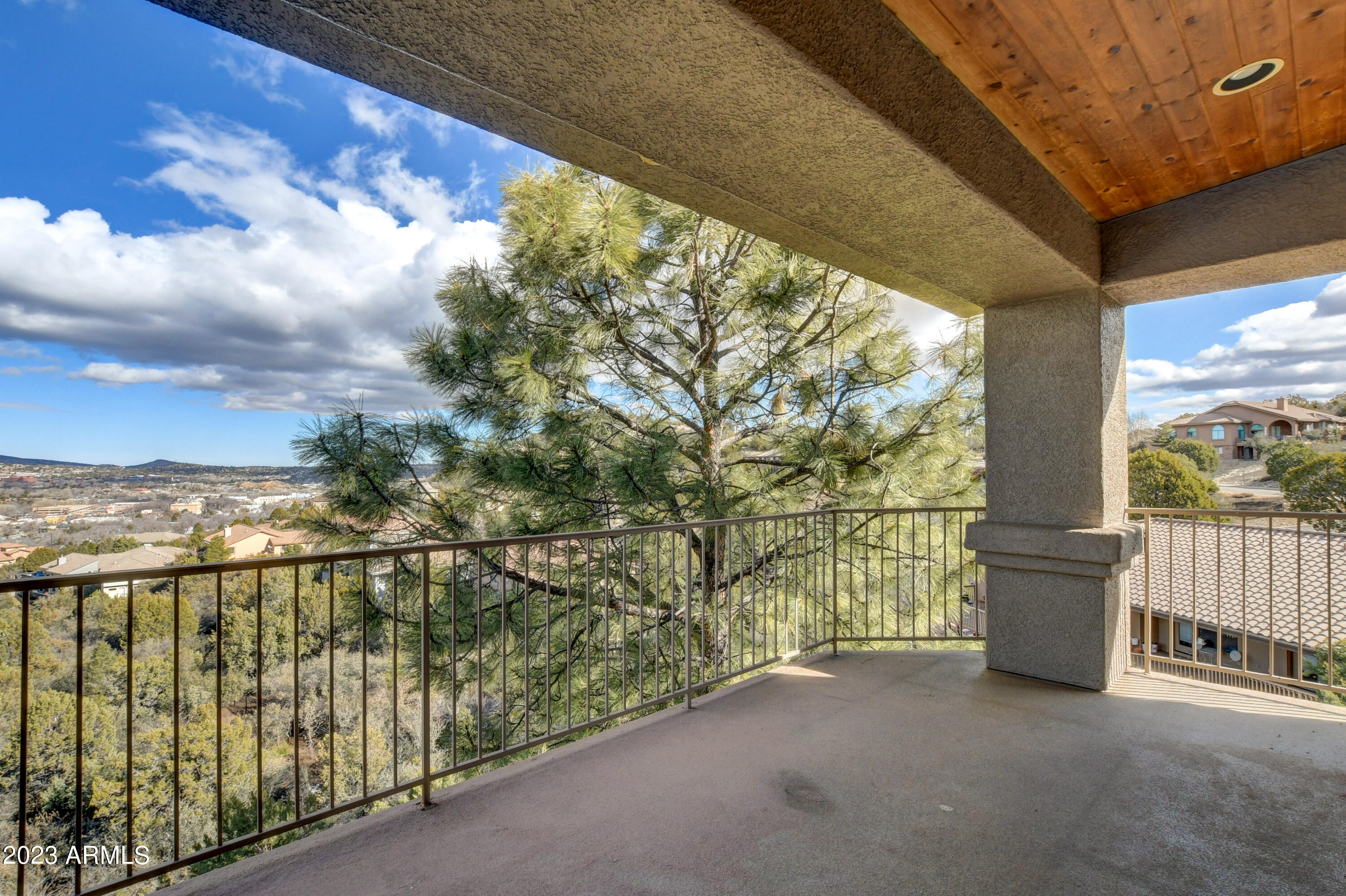 290 Summit Pointe Drive