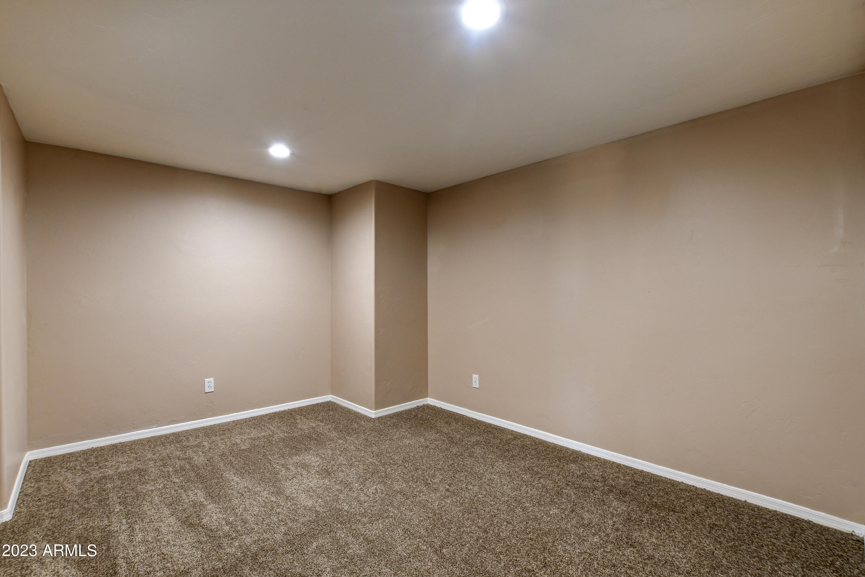 290 Summit Pointe Drive