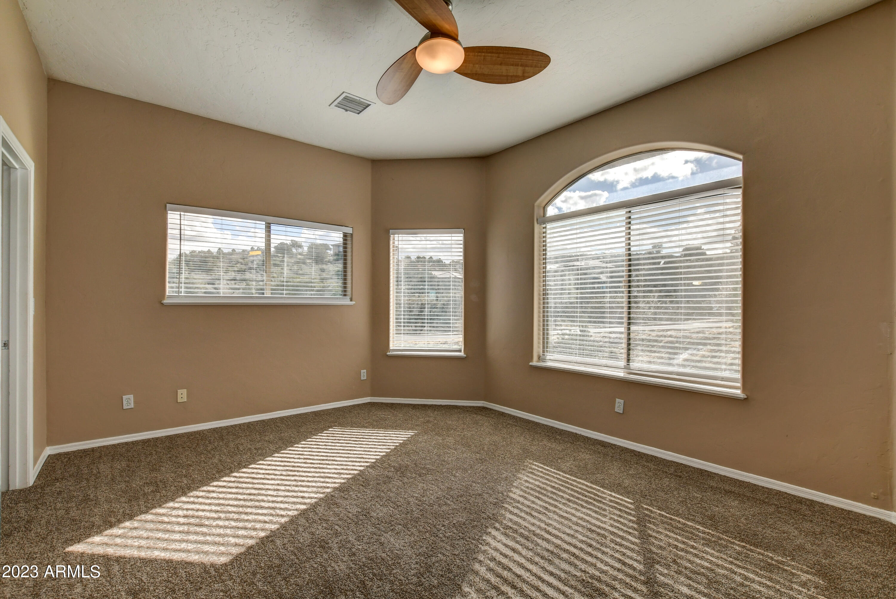 290 Summit Pointe Drive