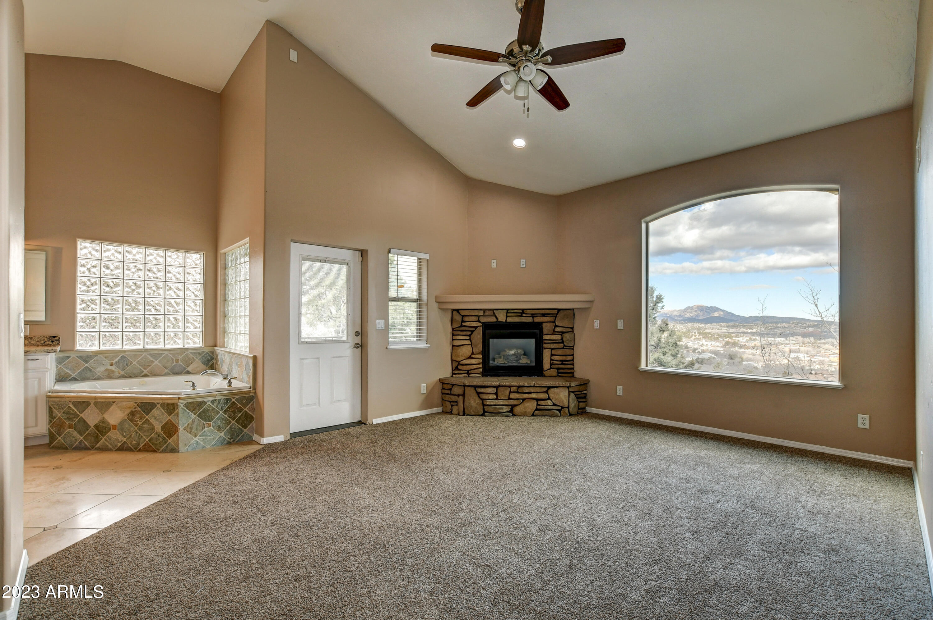 290 Summit Pointe Drive