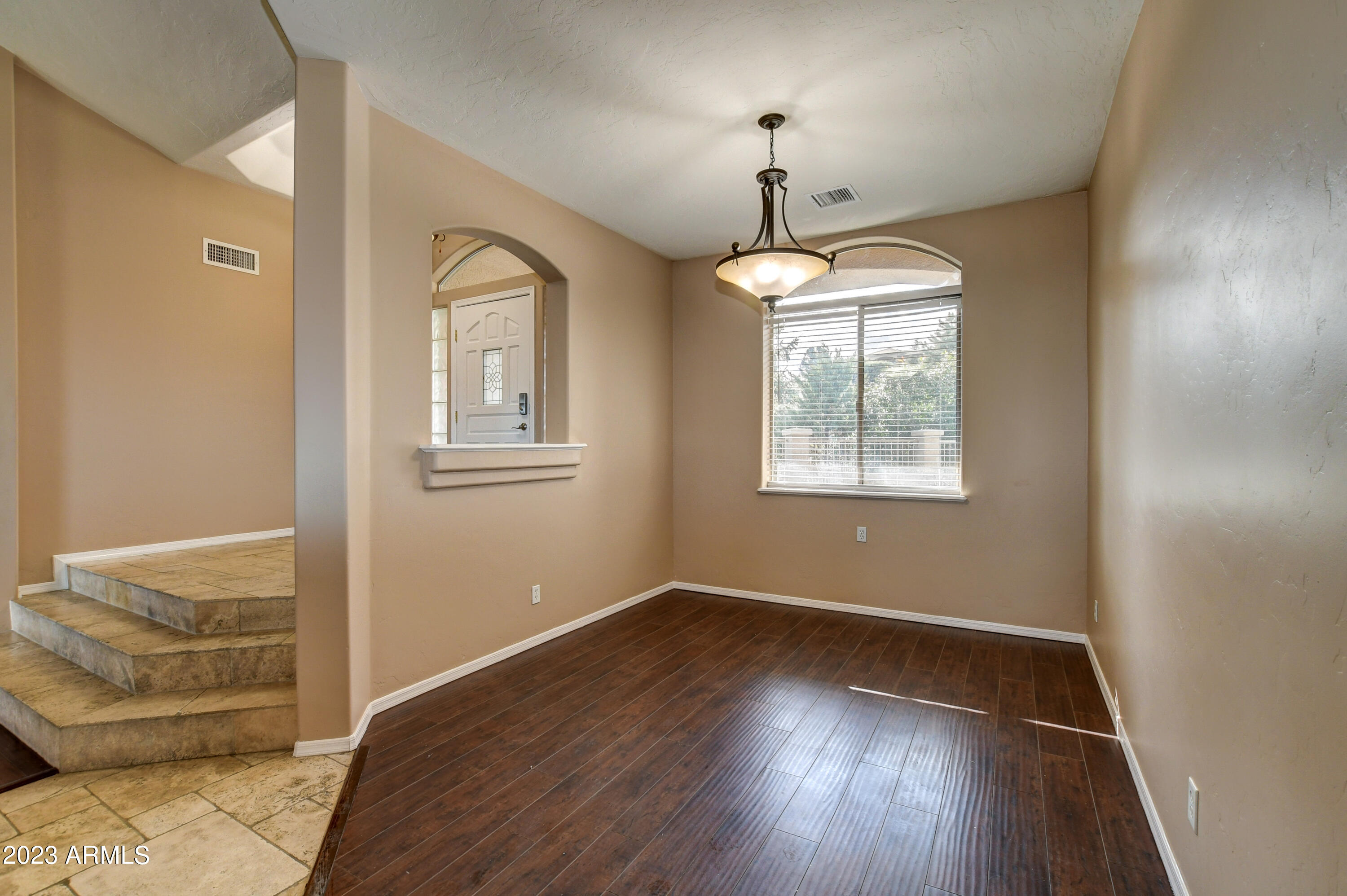 290 Summit Pointe Drive