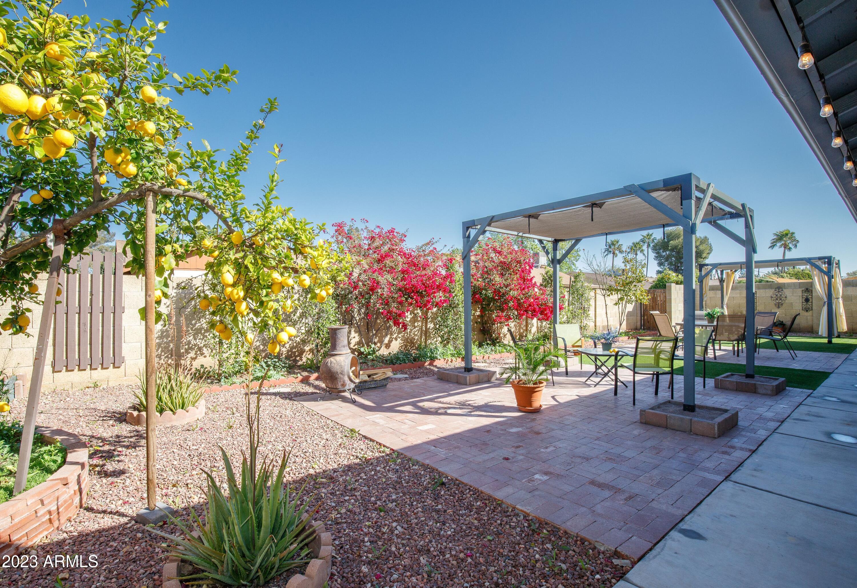 1704 E Bell De Mar Drive