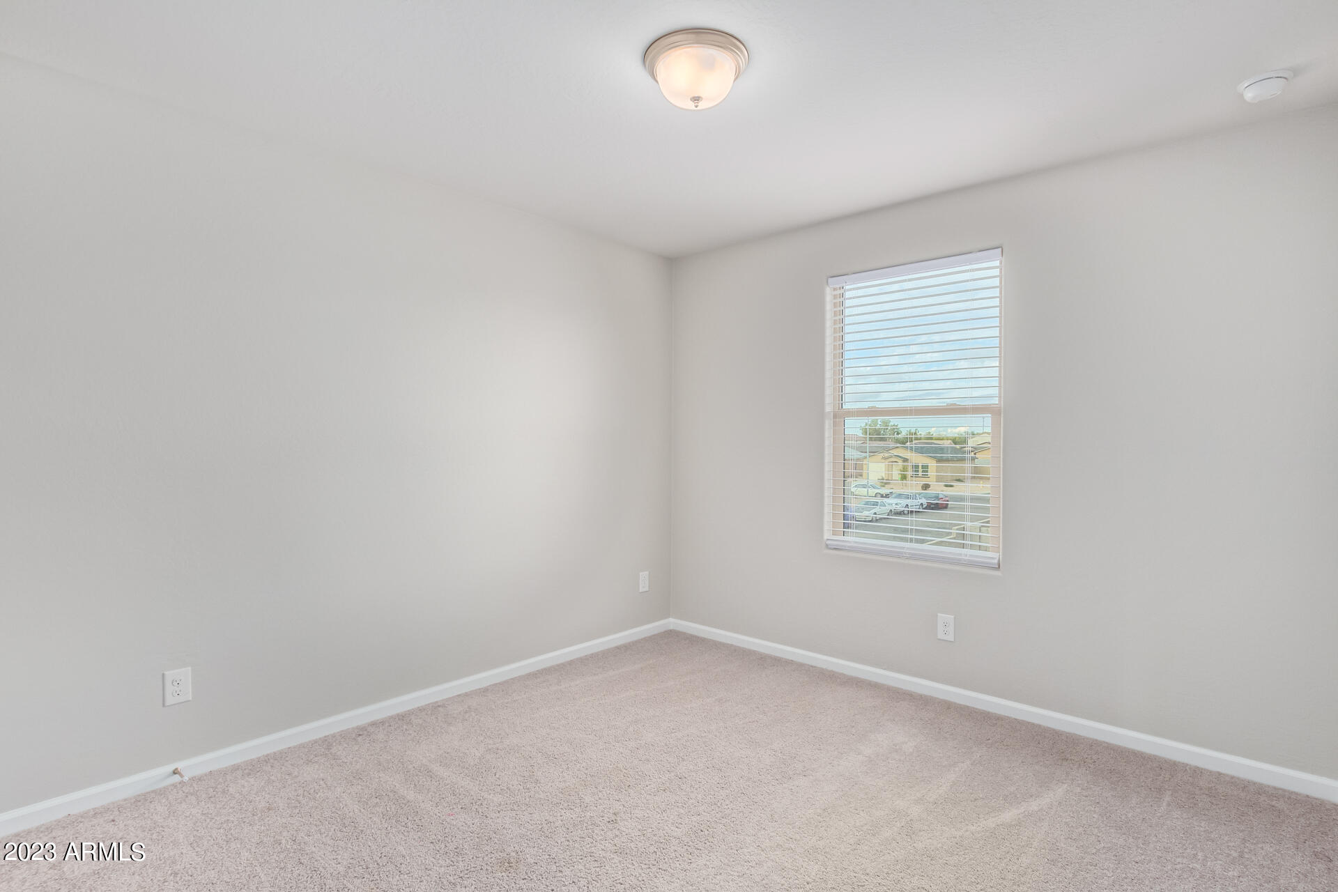 158 E BOBCAT Place