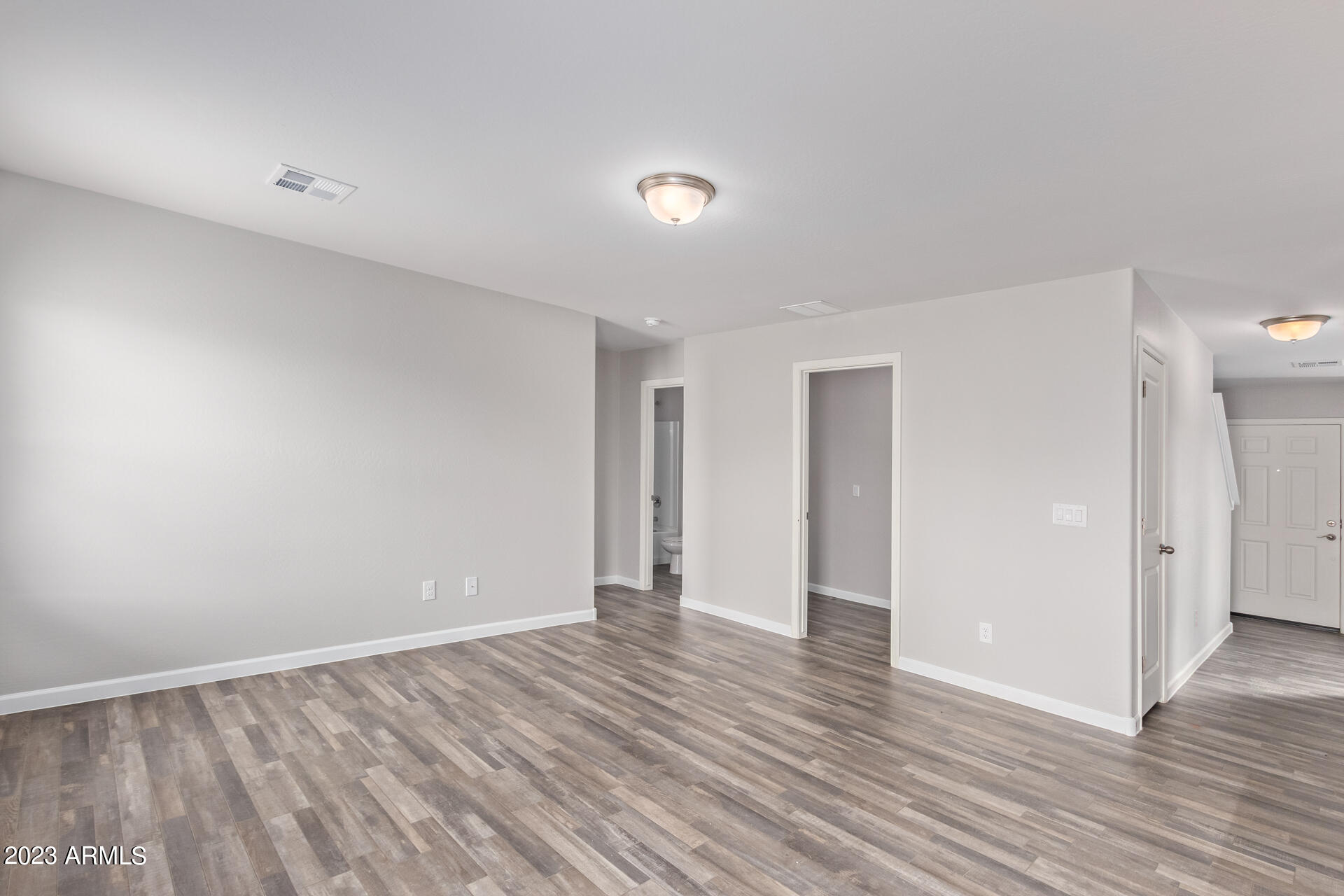 158 E BOBCAT Place