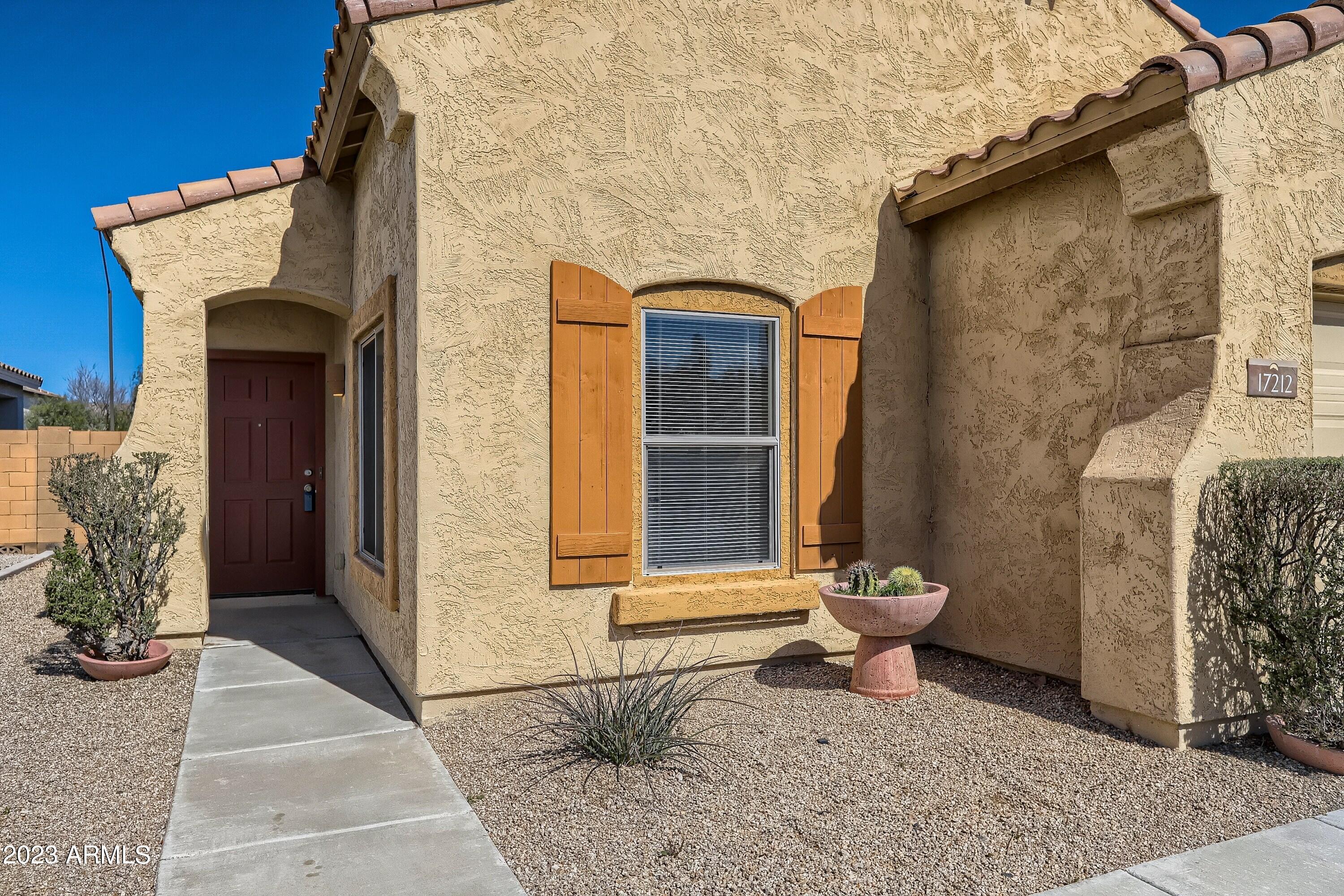 17212 W SAGUARO Lane