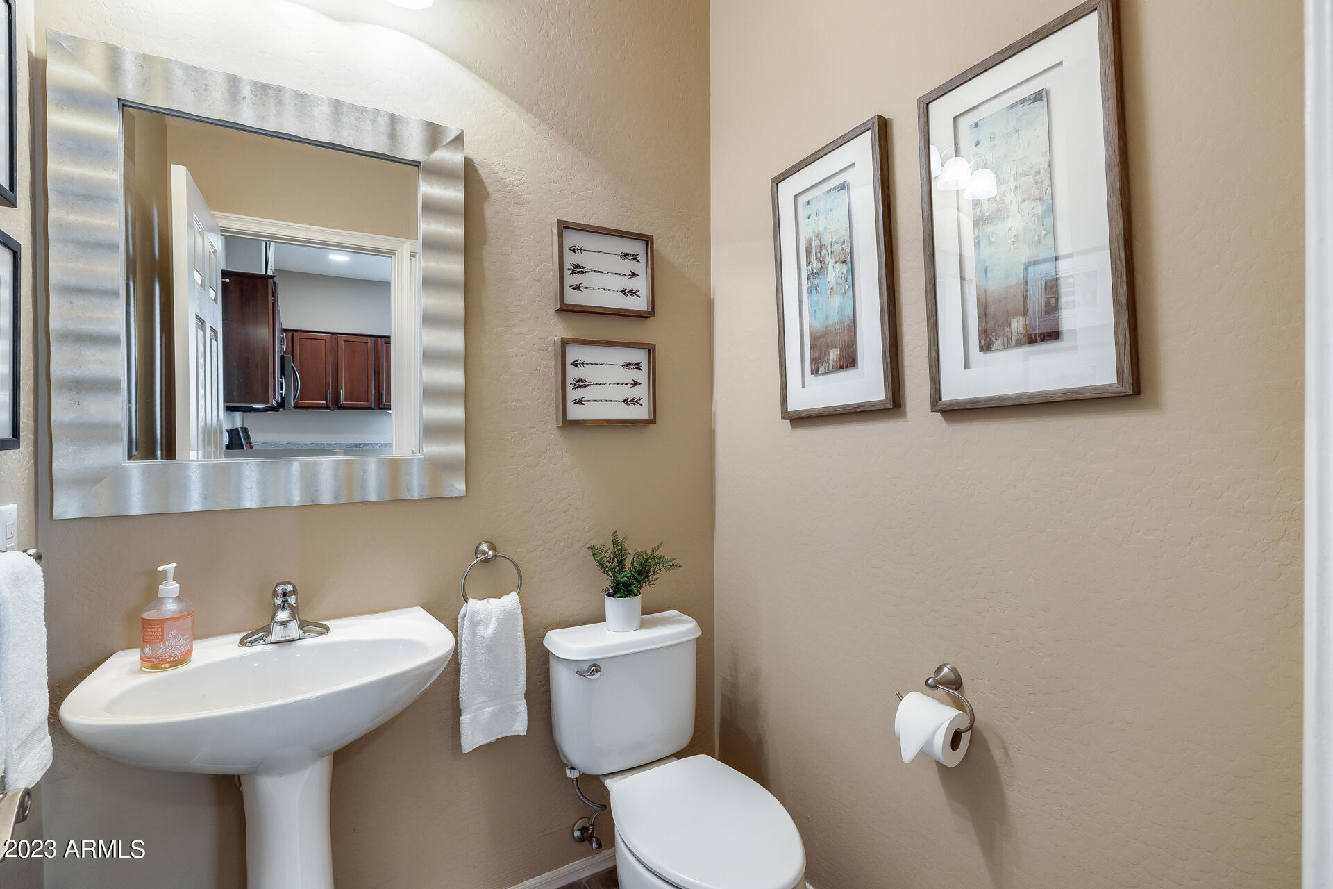 42424 N Gavilan Peak Parkway # 63102
