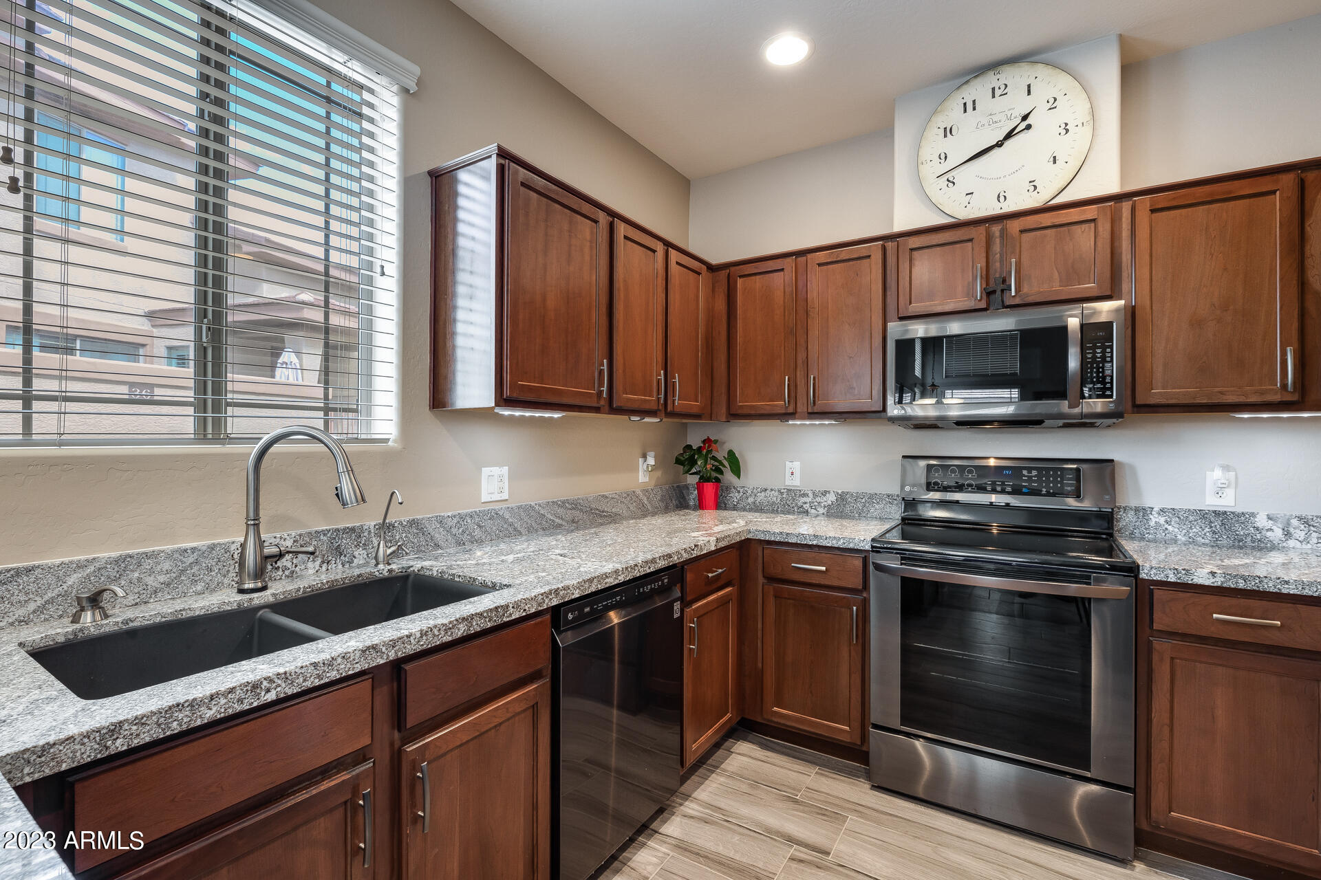 42424 N Gavilan Peak Parkway # 63102