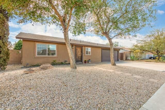 2707 E MICHELLE Drive