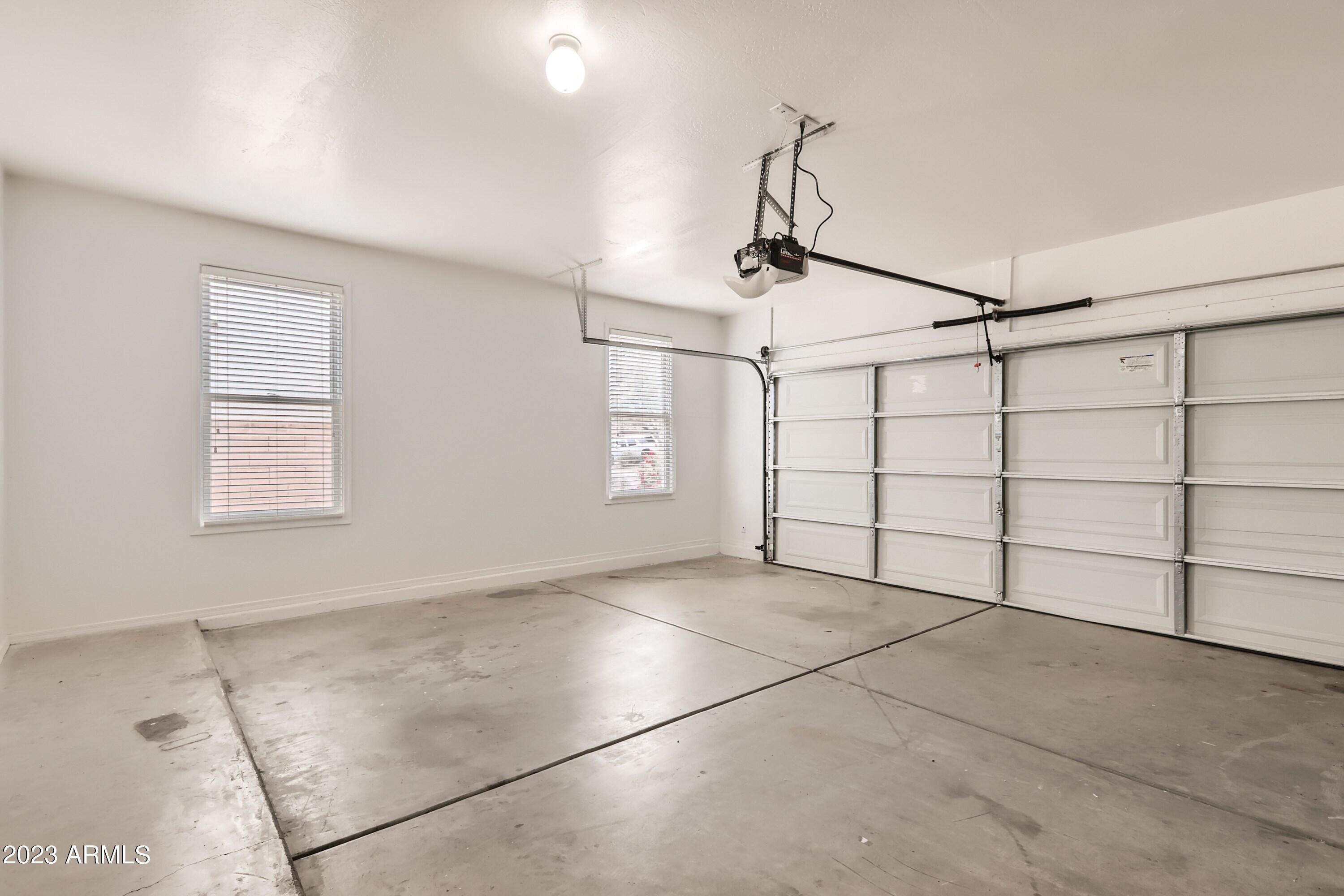 18161 W ELM Street