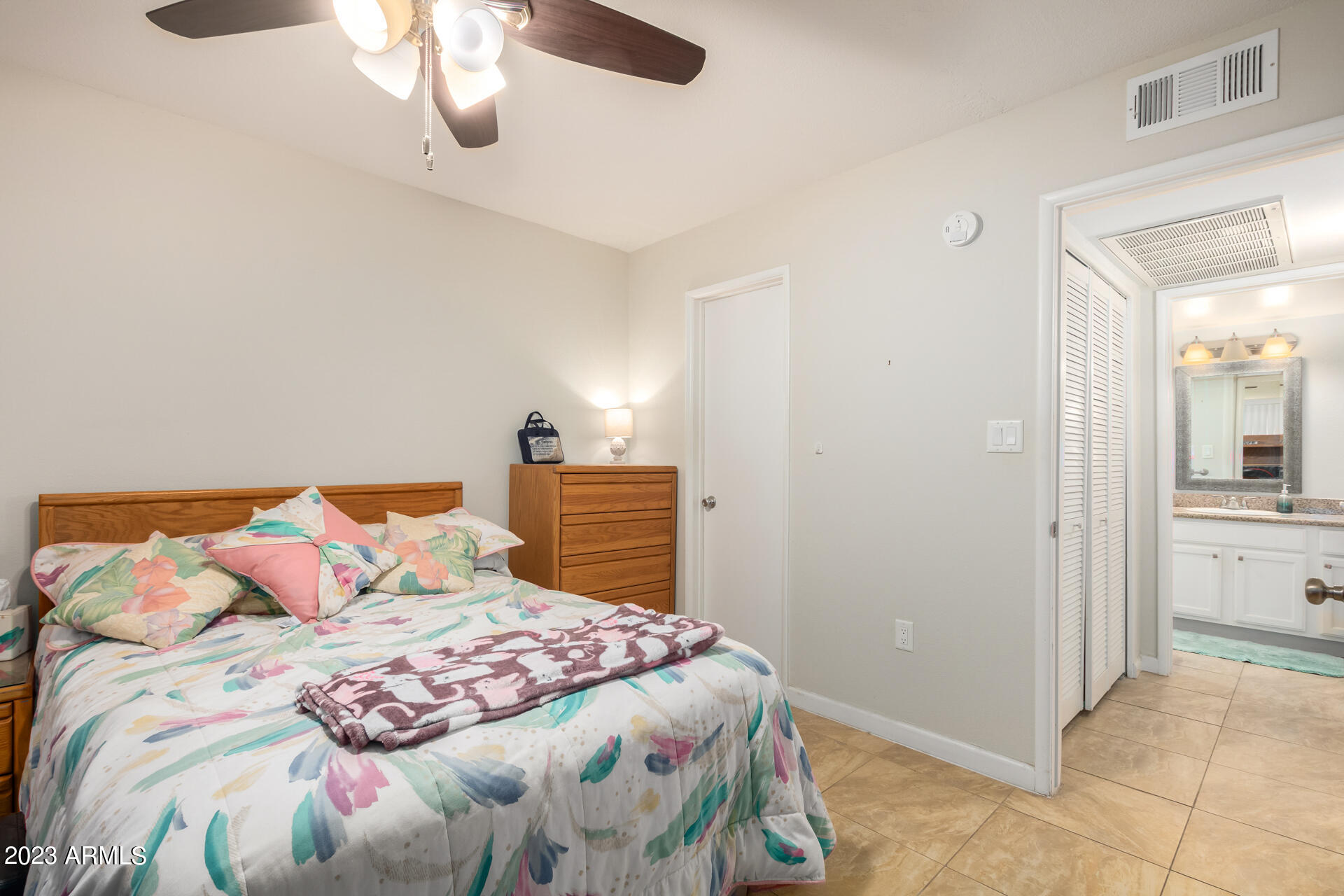 3845 E GREENWAY Road # 101