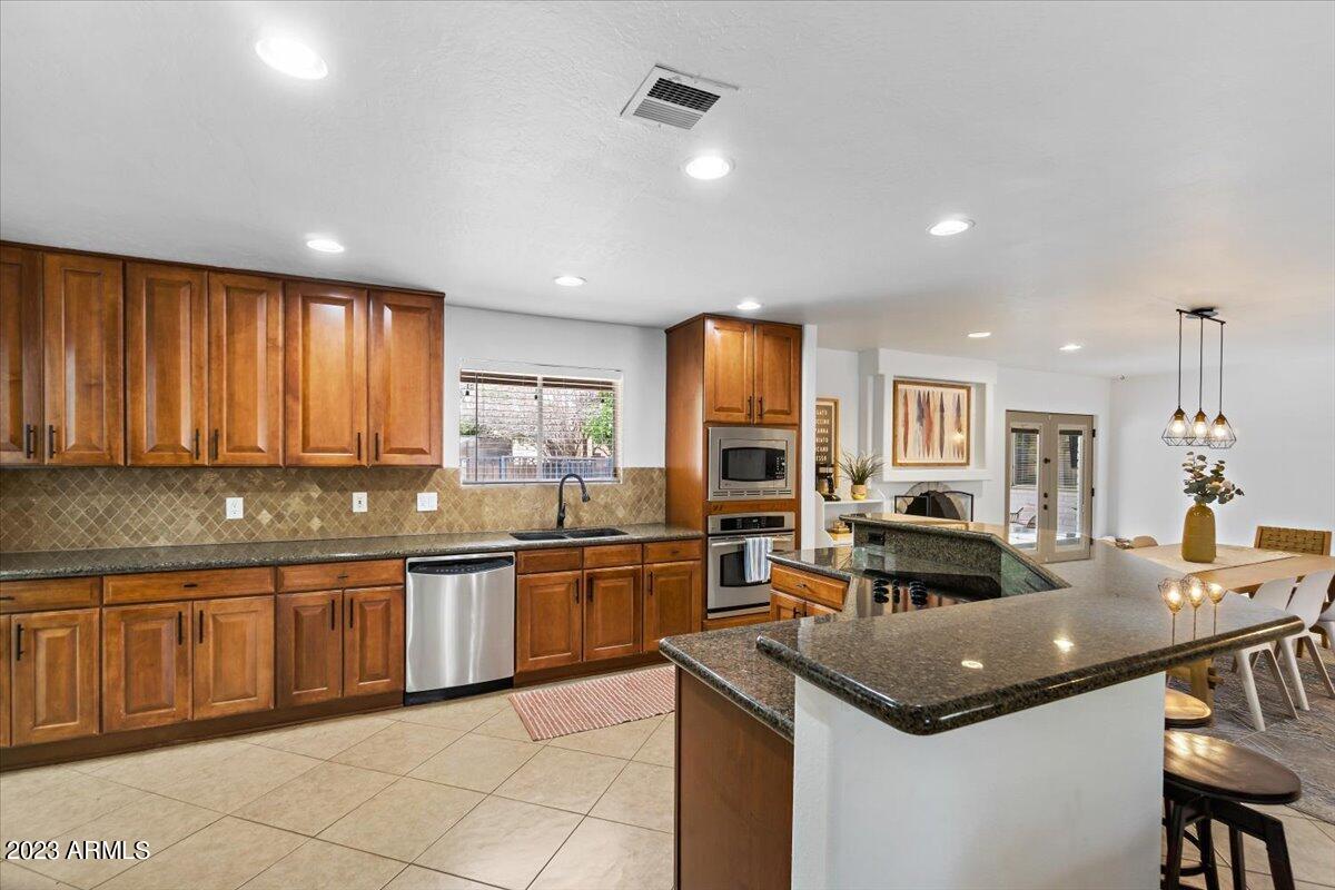 13817 N 56TH Street