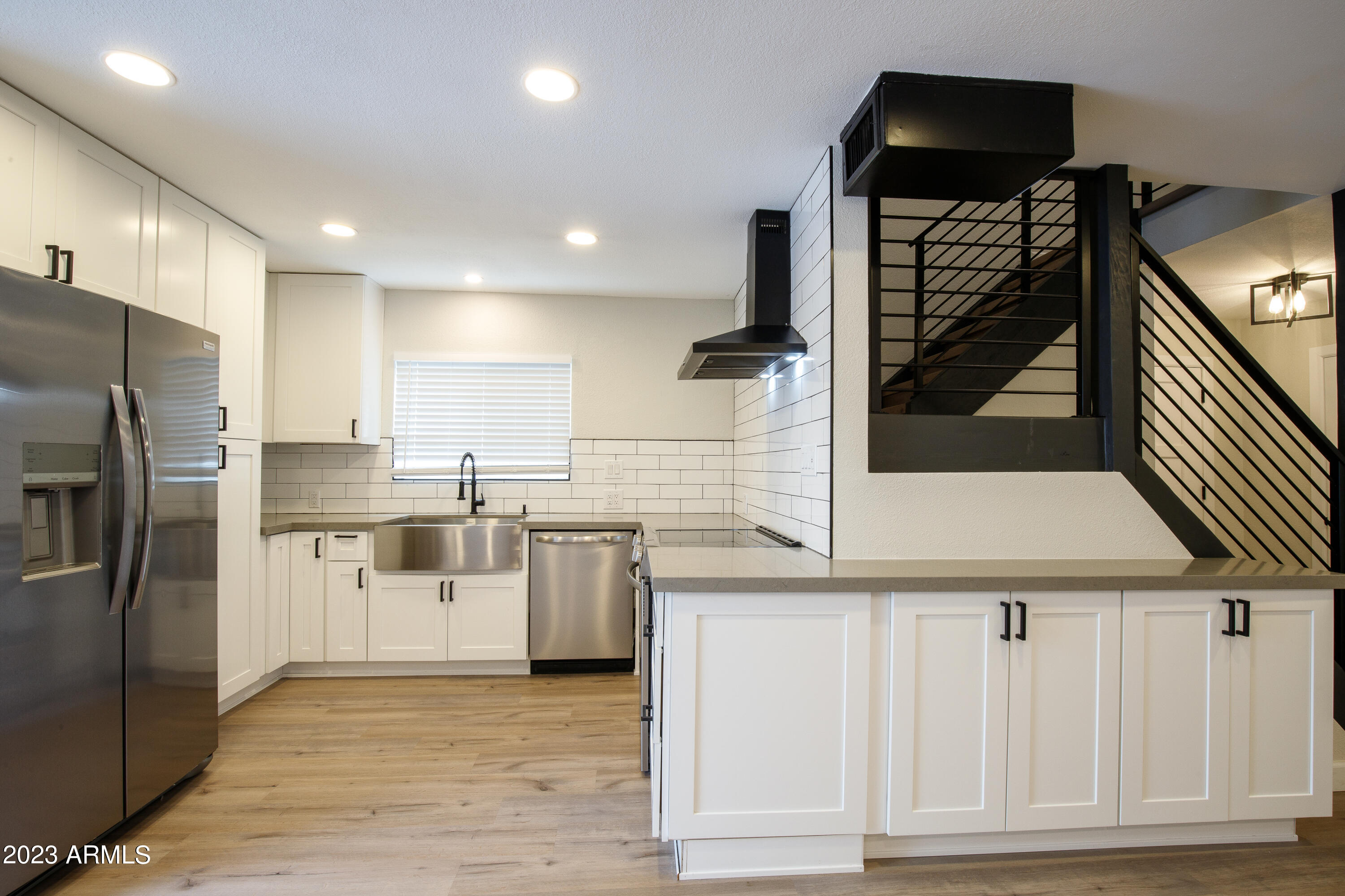 8578 E INDIAN SCHOOL Road Unit: E