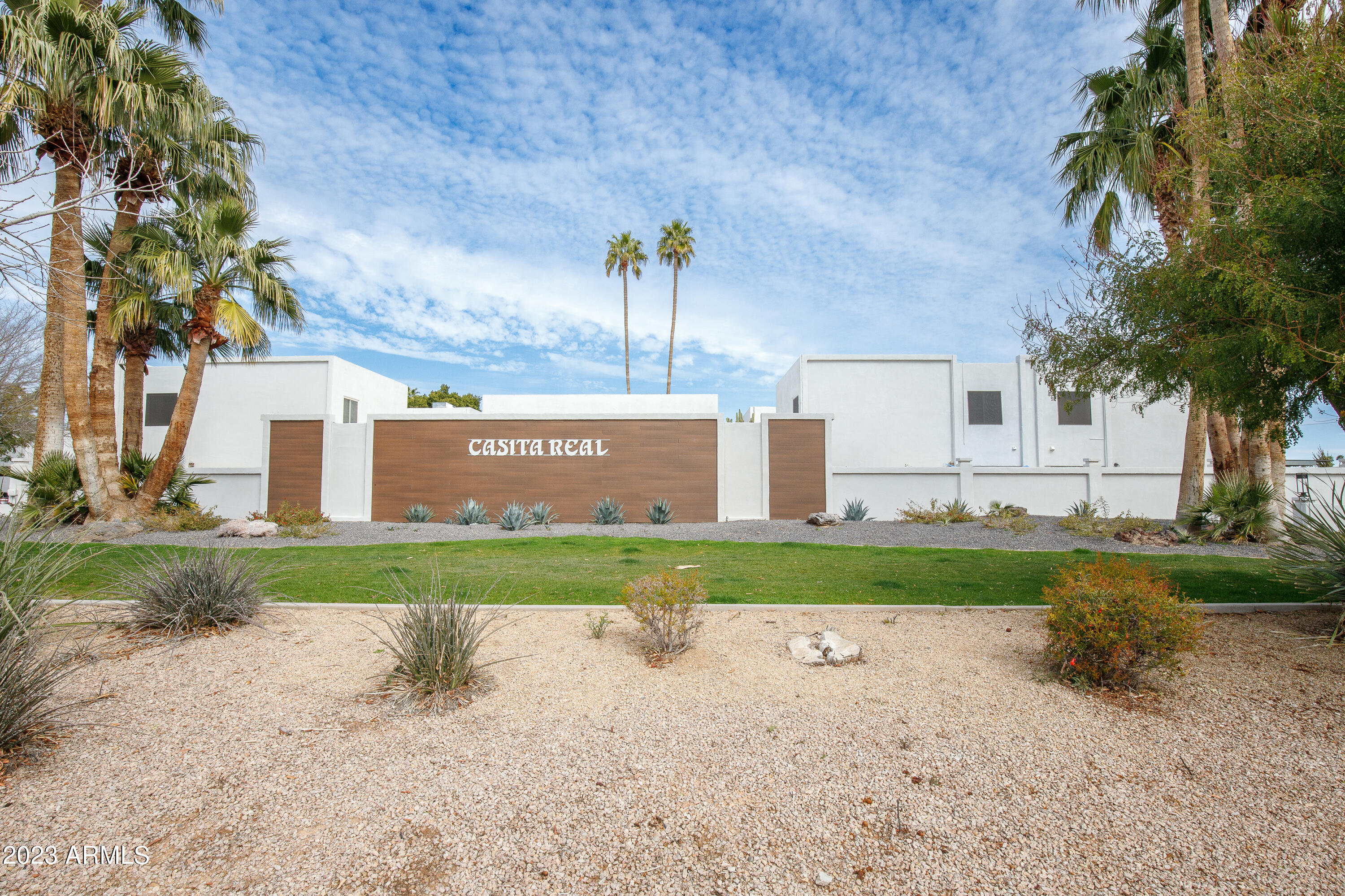 8578 E INDIAN SCHOOL Road Unit: E