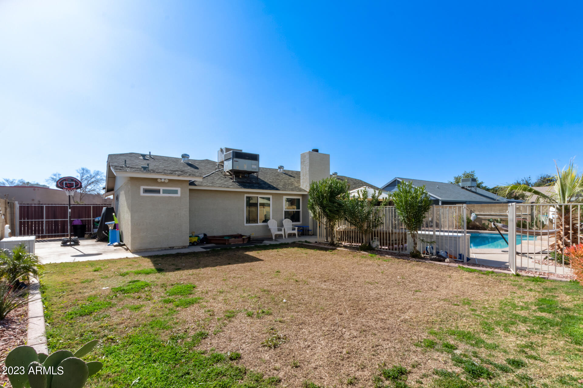 6326 W PORT AU PRINCE Lane