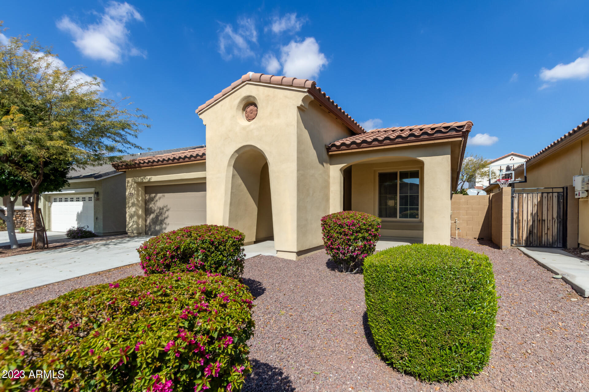 7670 W MOLLY Drive