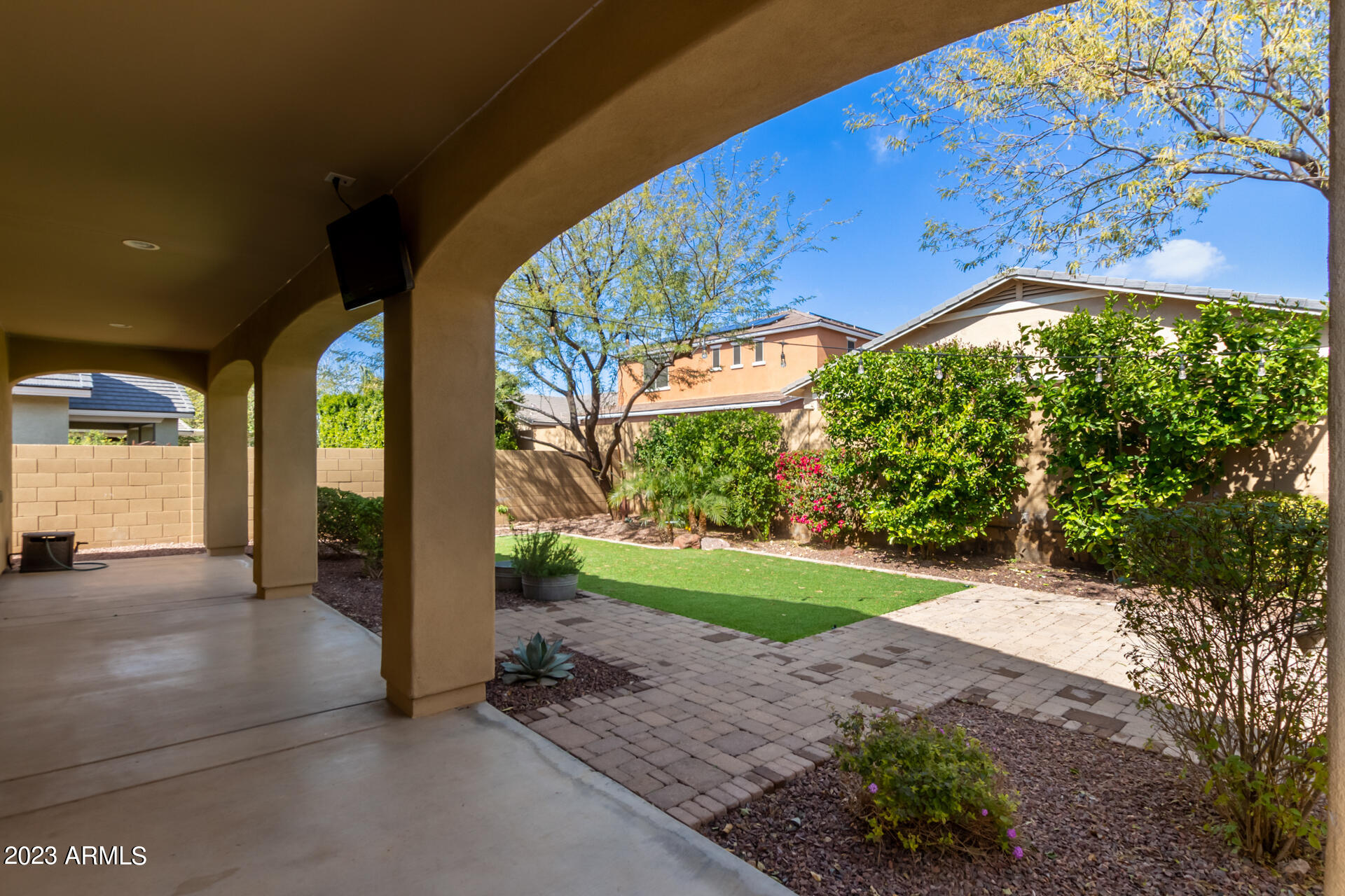 7670 W MOLLY Drive