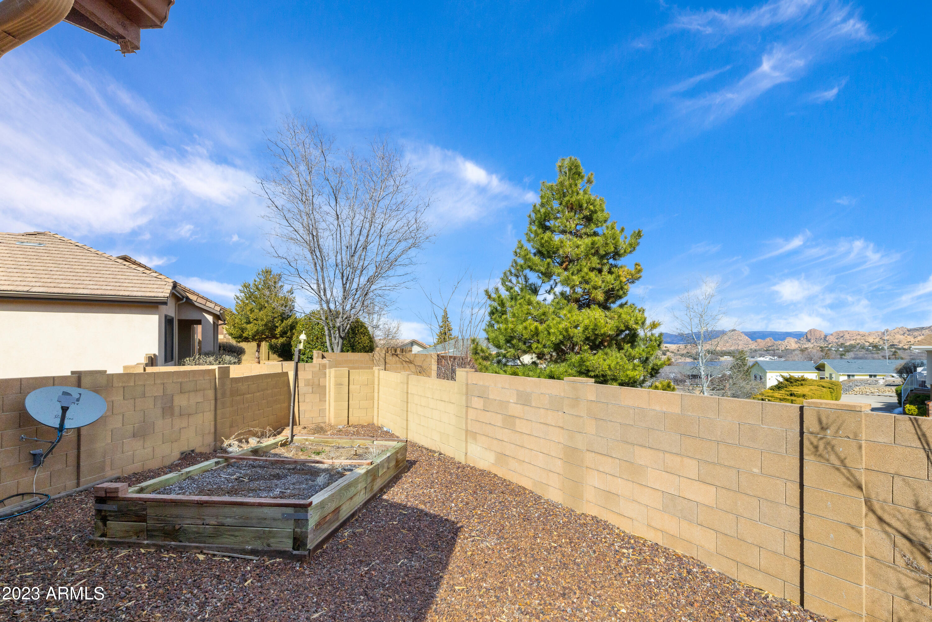 1737 JULIANA Street