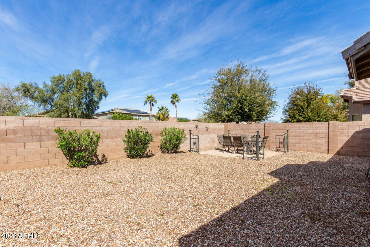 22396 N GREENLAND PARK Drive