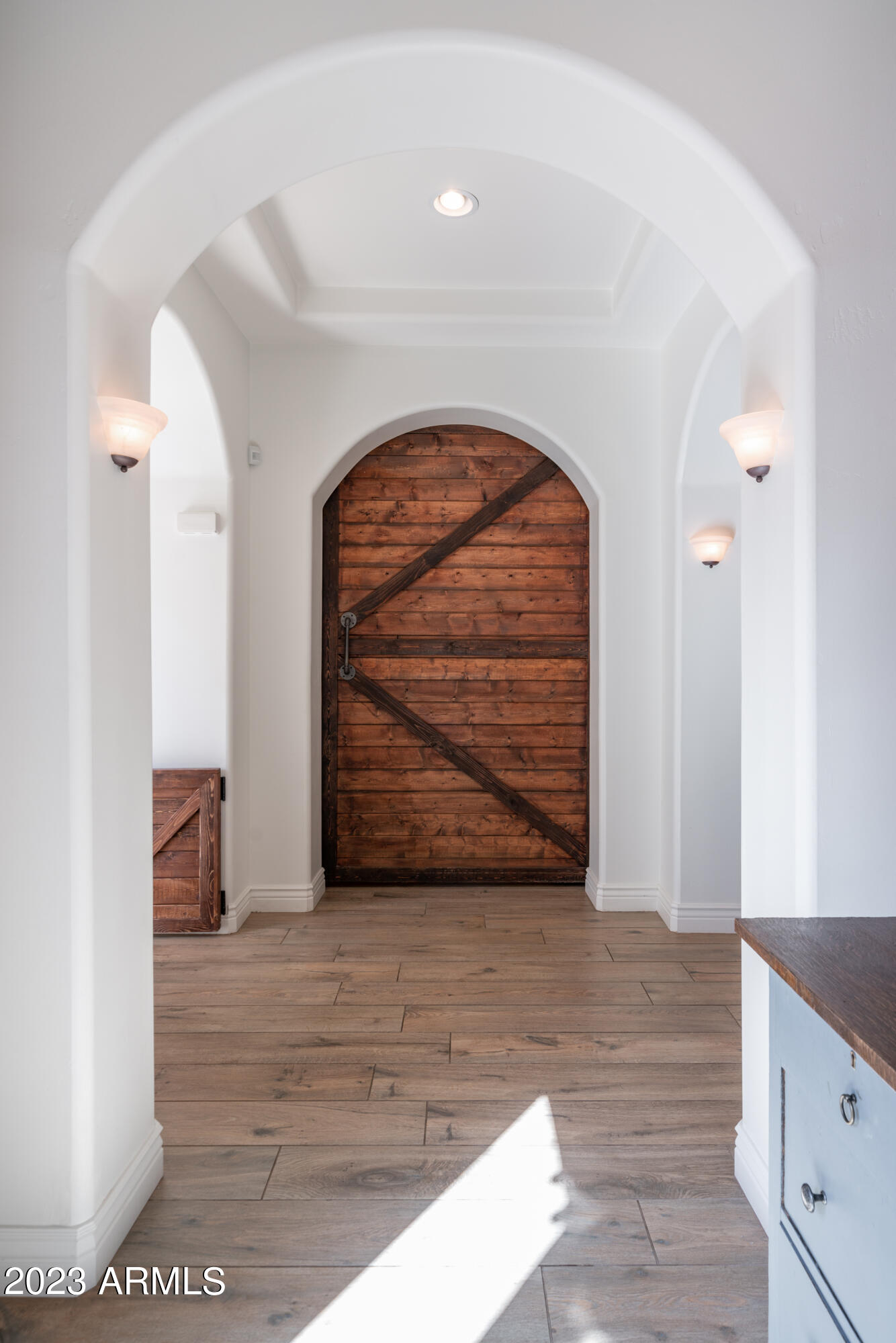 2019 E HACKBERRY Place