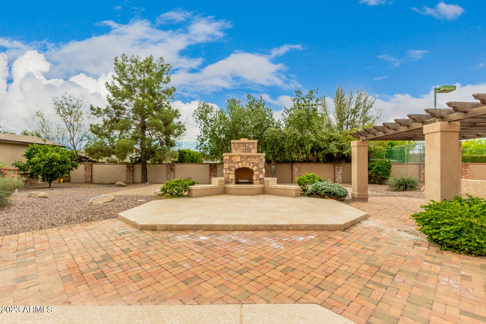 8611 E CHOLLA Street