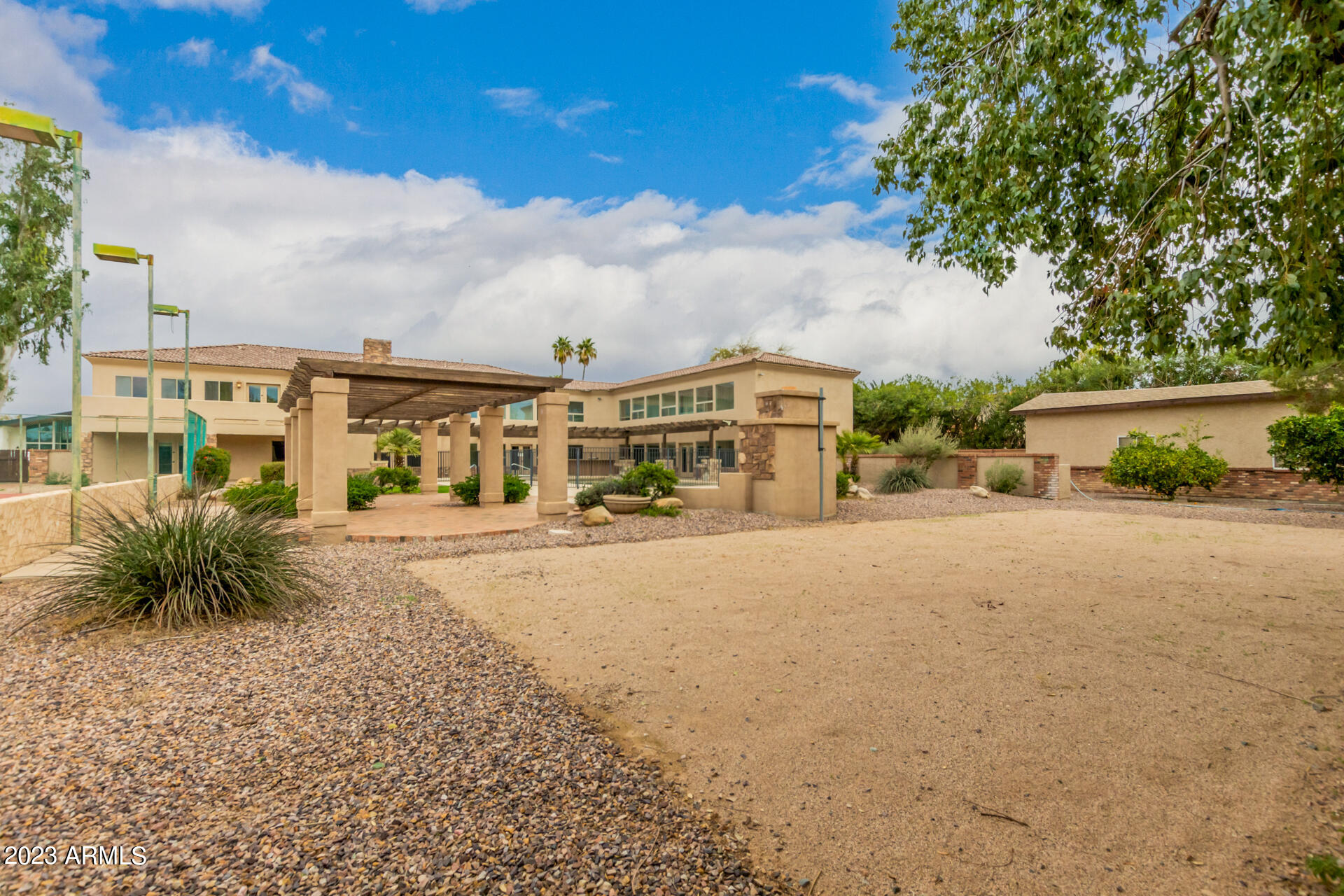 8611 E CHOLLA Street