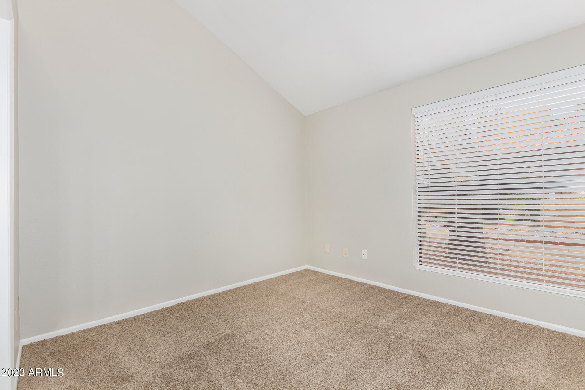 3228 W GLENDALE Avenue # 118