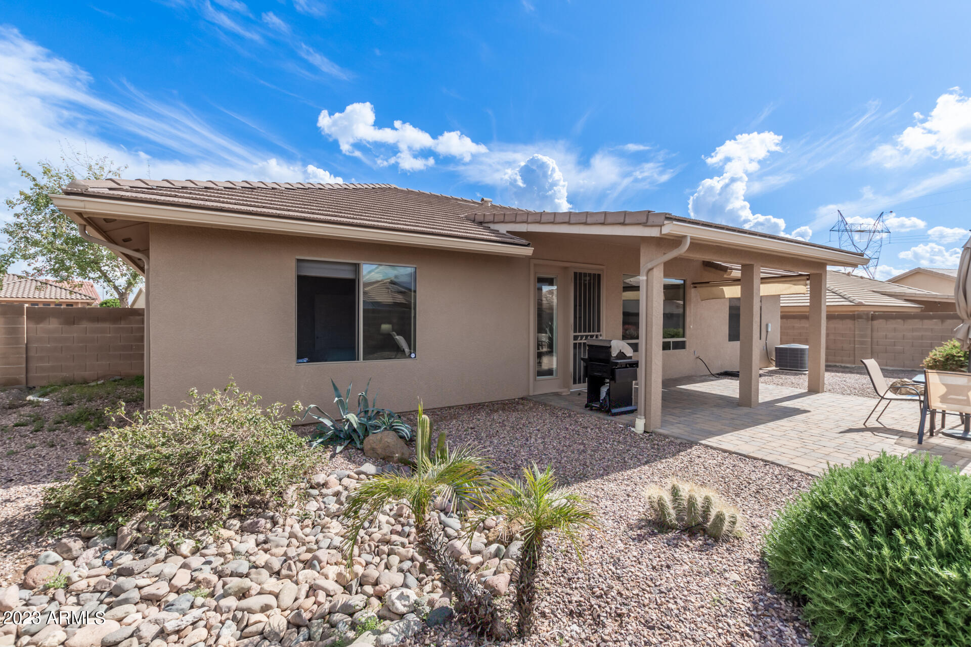 2826 S WATTLEWOOD --