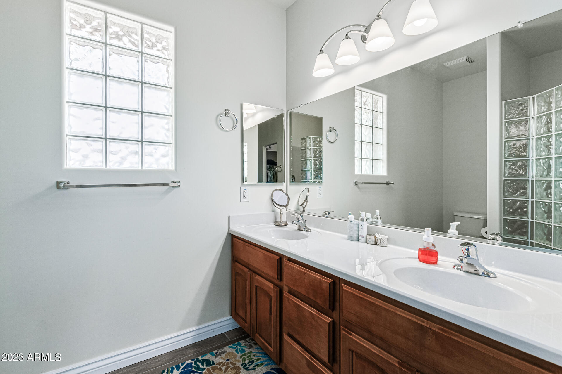 2826 S WATTLEWOOD --