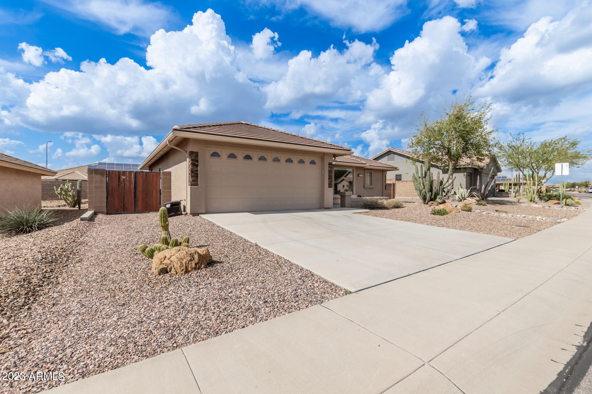 2826 S WATTLEWOOD --