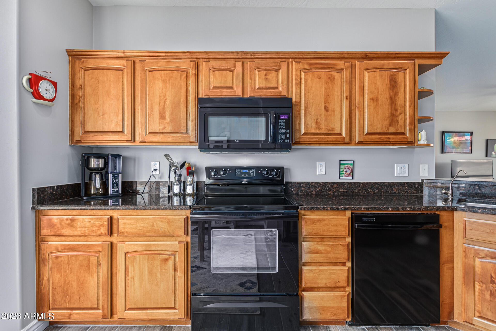 2826 S WATTLEWOOD --