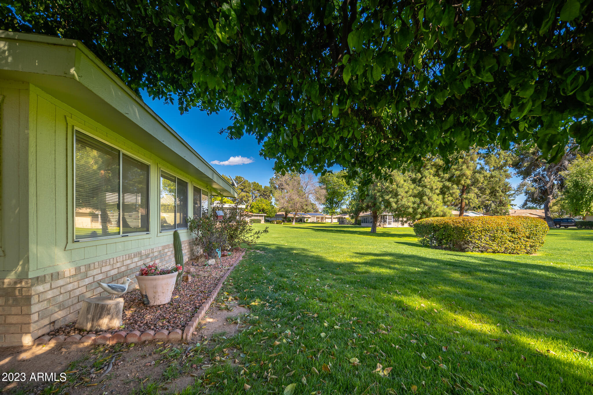 9817 W GULF HILLS Drive
