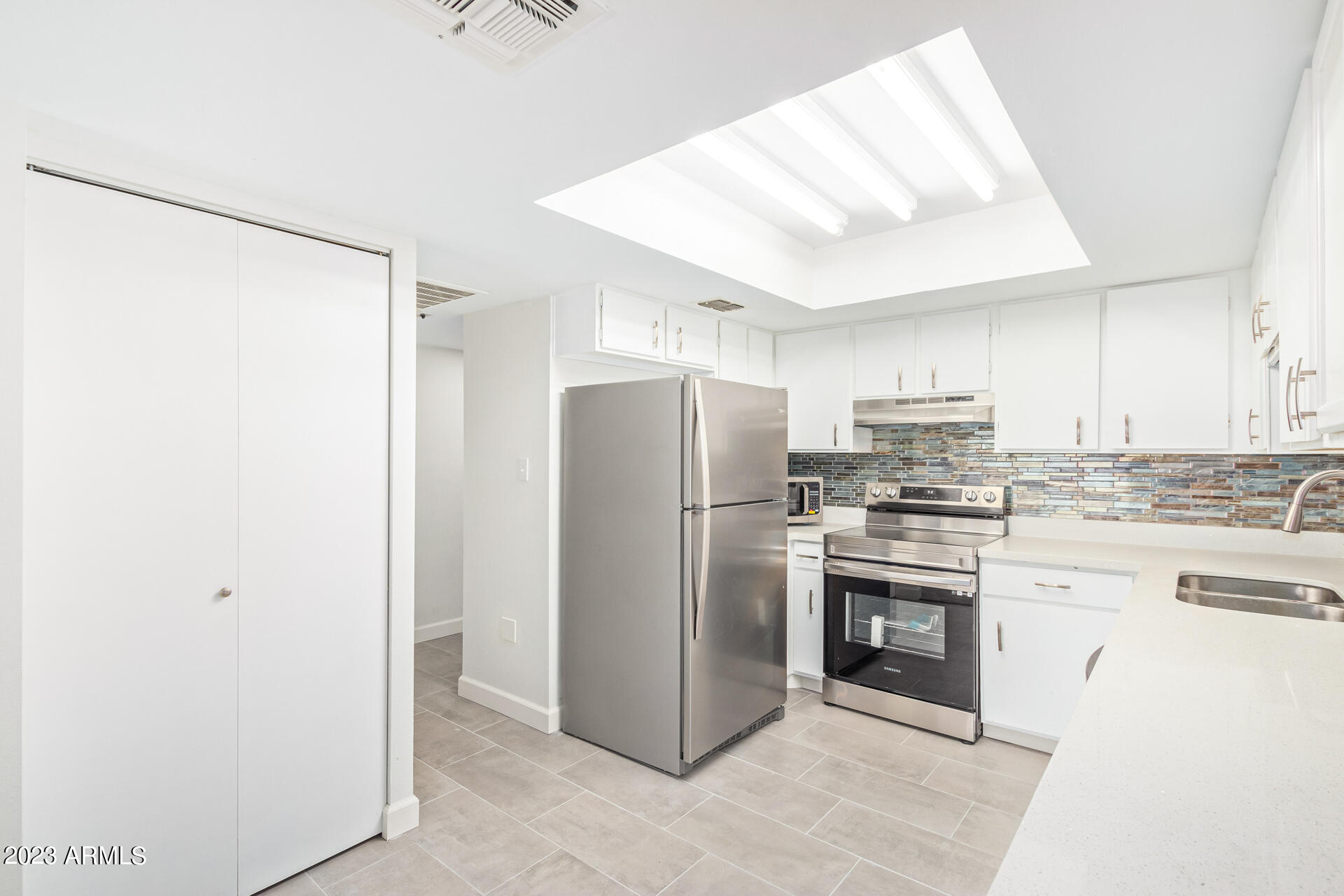 7920 E CAMELBACK Road # 403