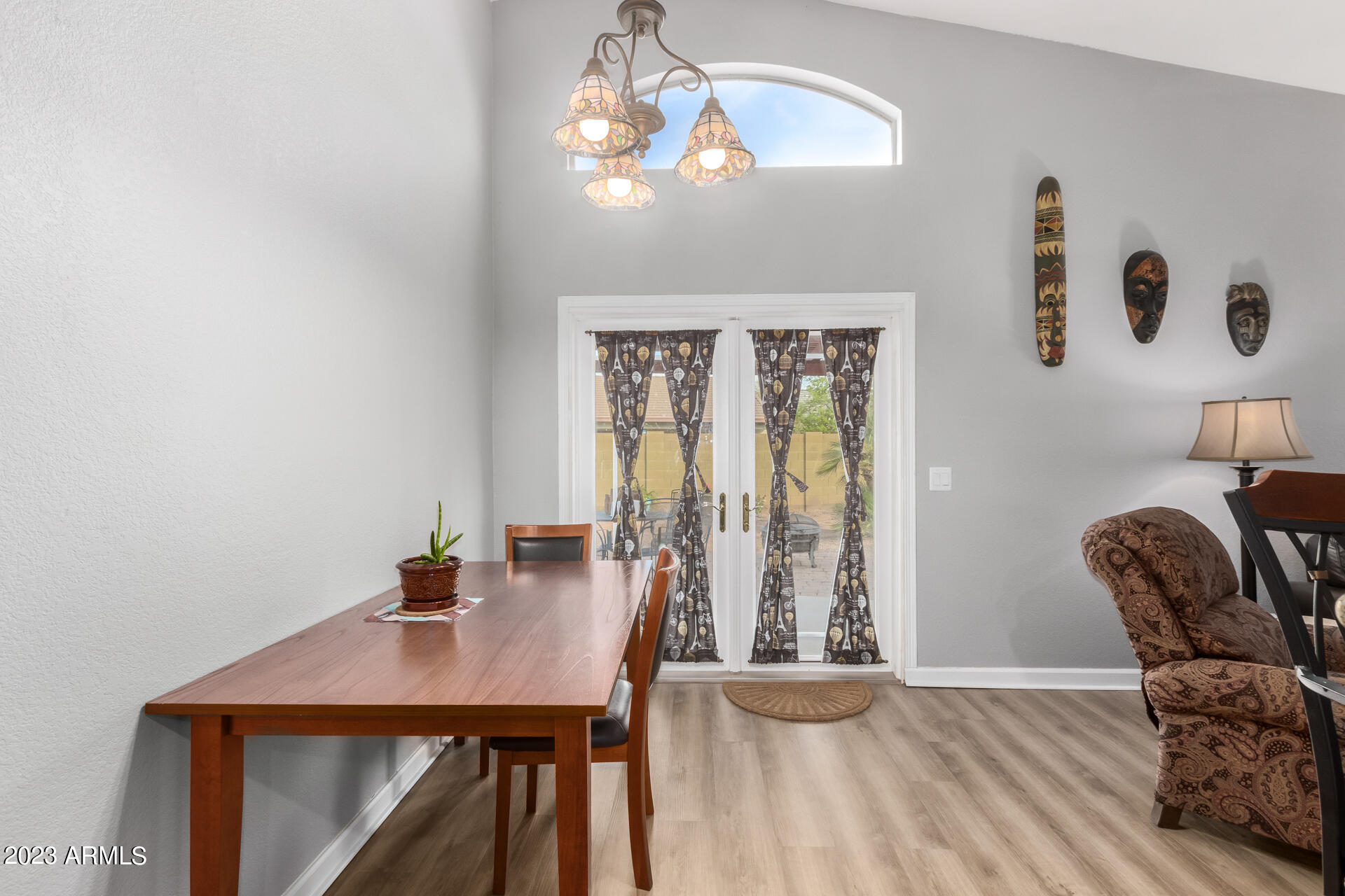1031 S CROSSROADS Drive