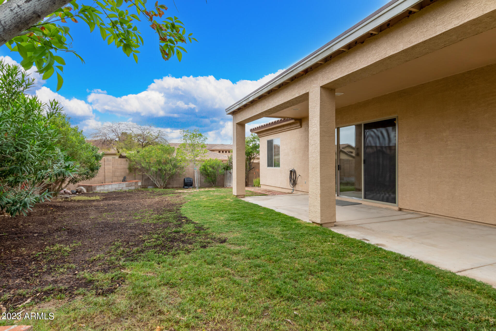 11274 S OAKWOOD Drive
