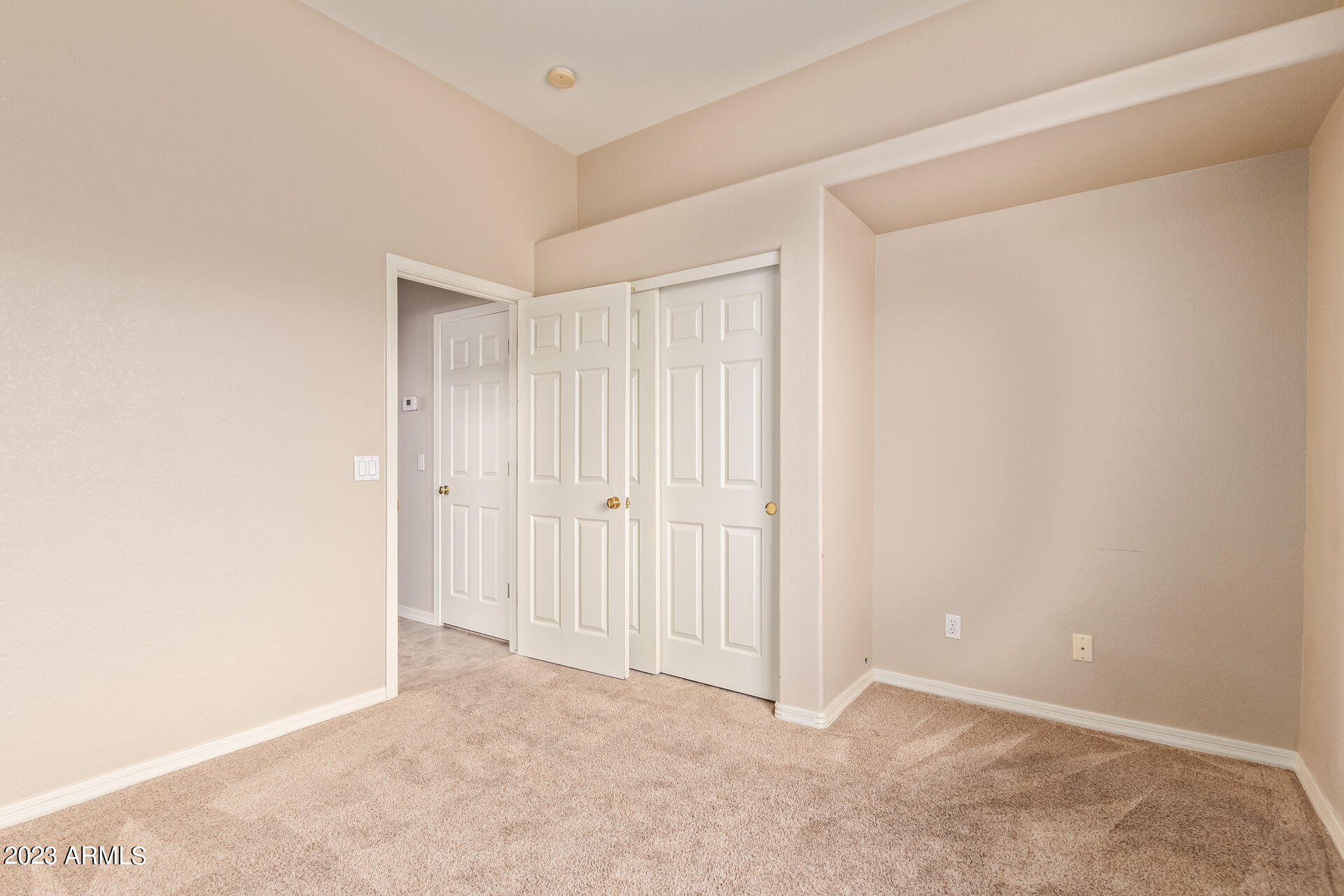11274 S OAKWOOD Drive