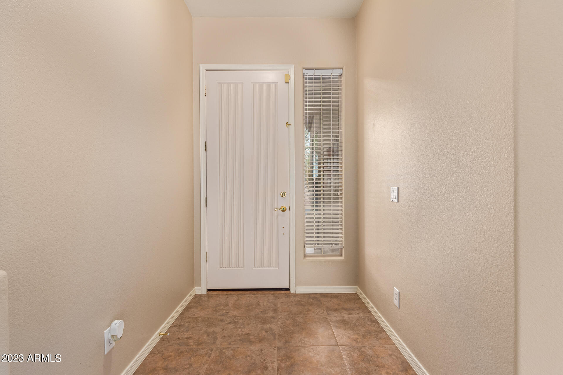 11274 S OAKWOOD Drive