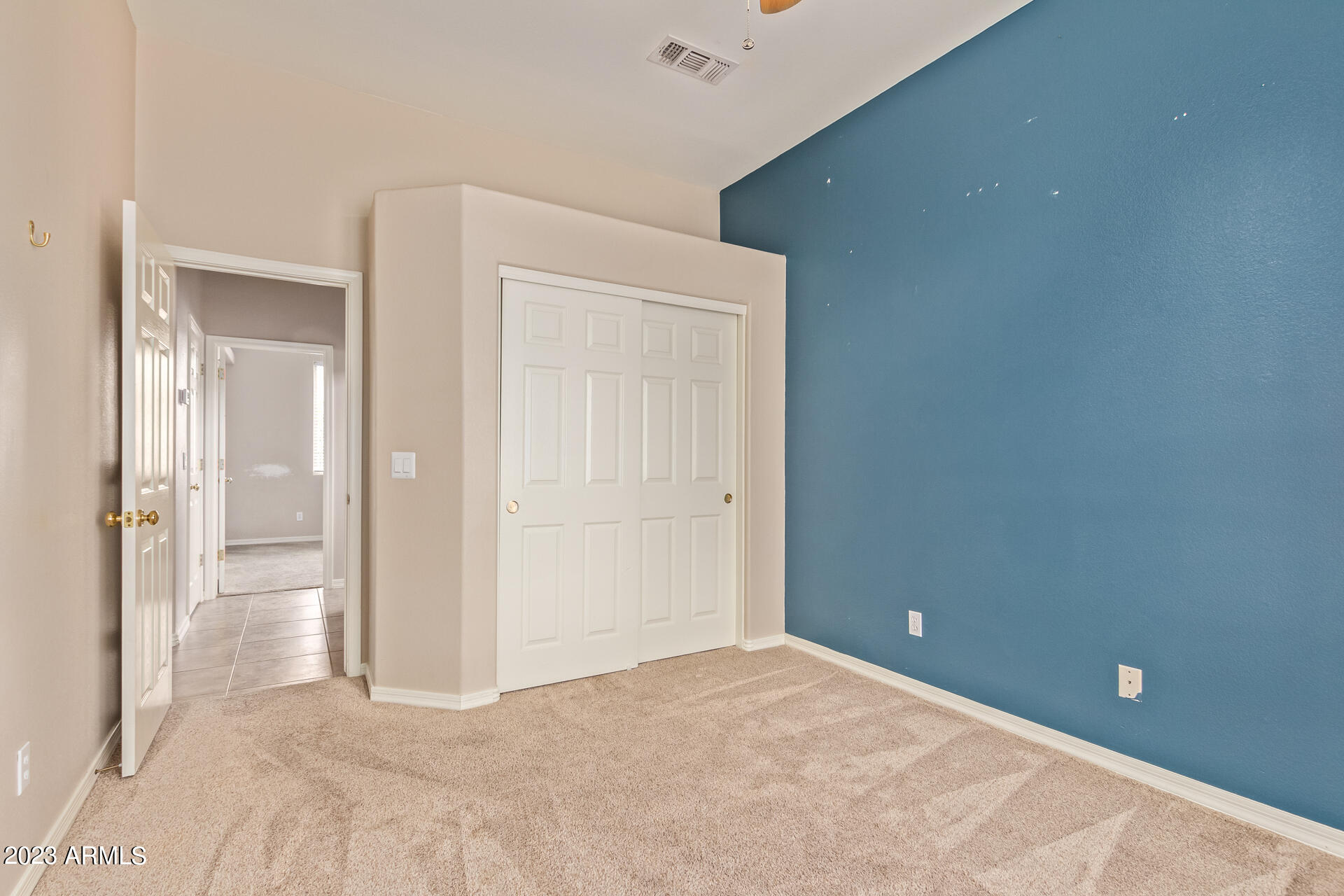 11274 S OAKWOOD Drive
