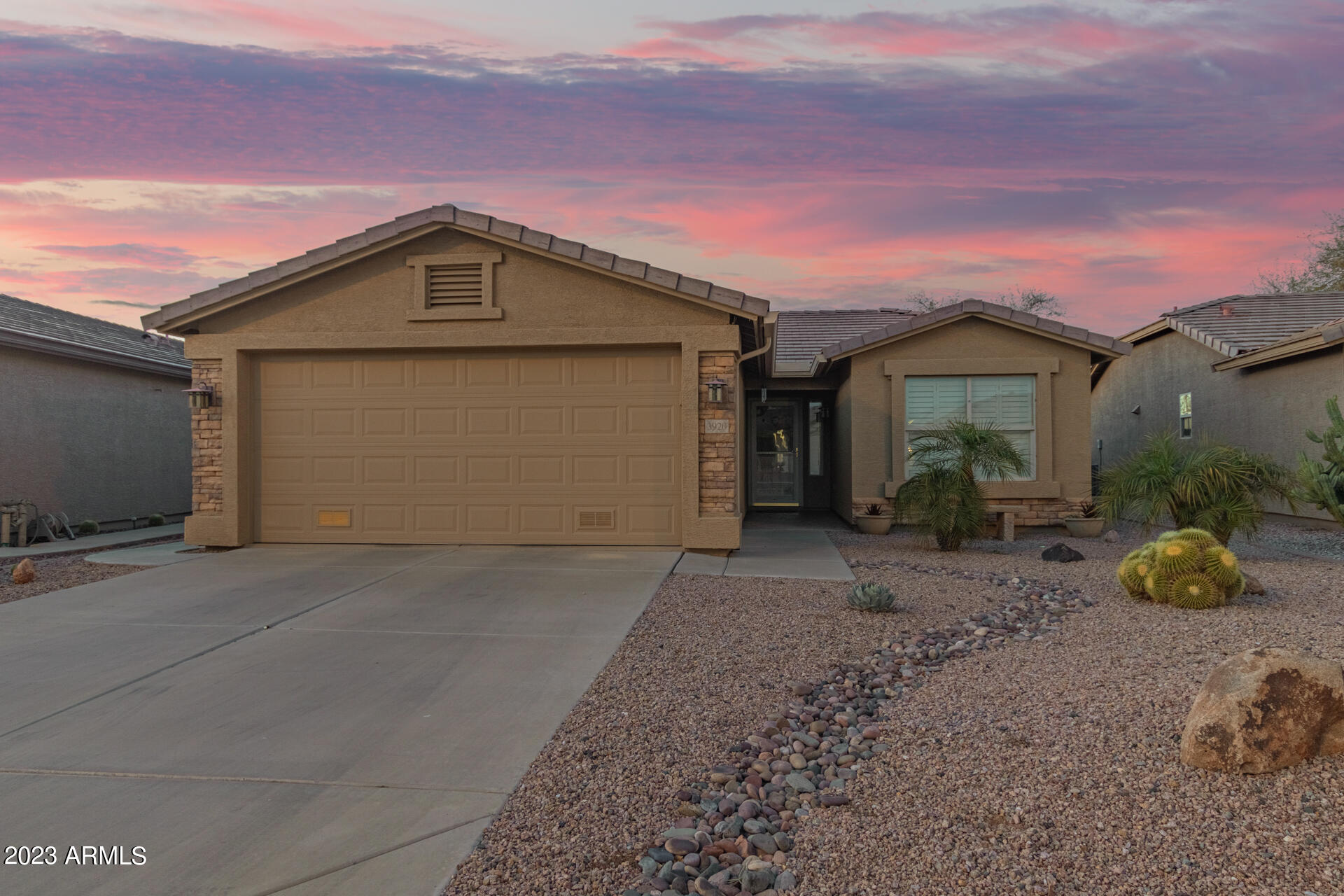 3920 E RUNAWAY BAY Place