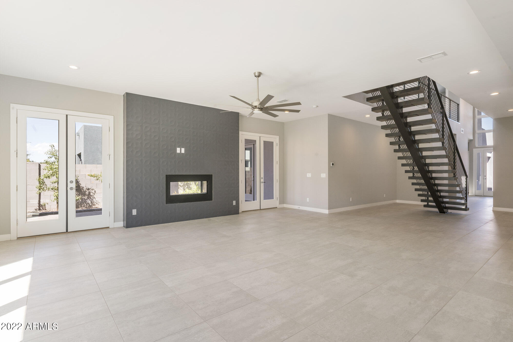 2936 S SANDSTONE Court