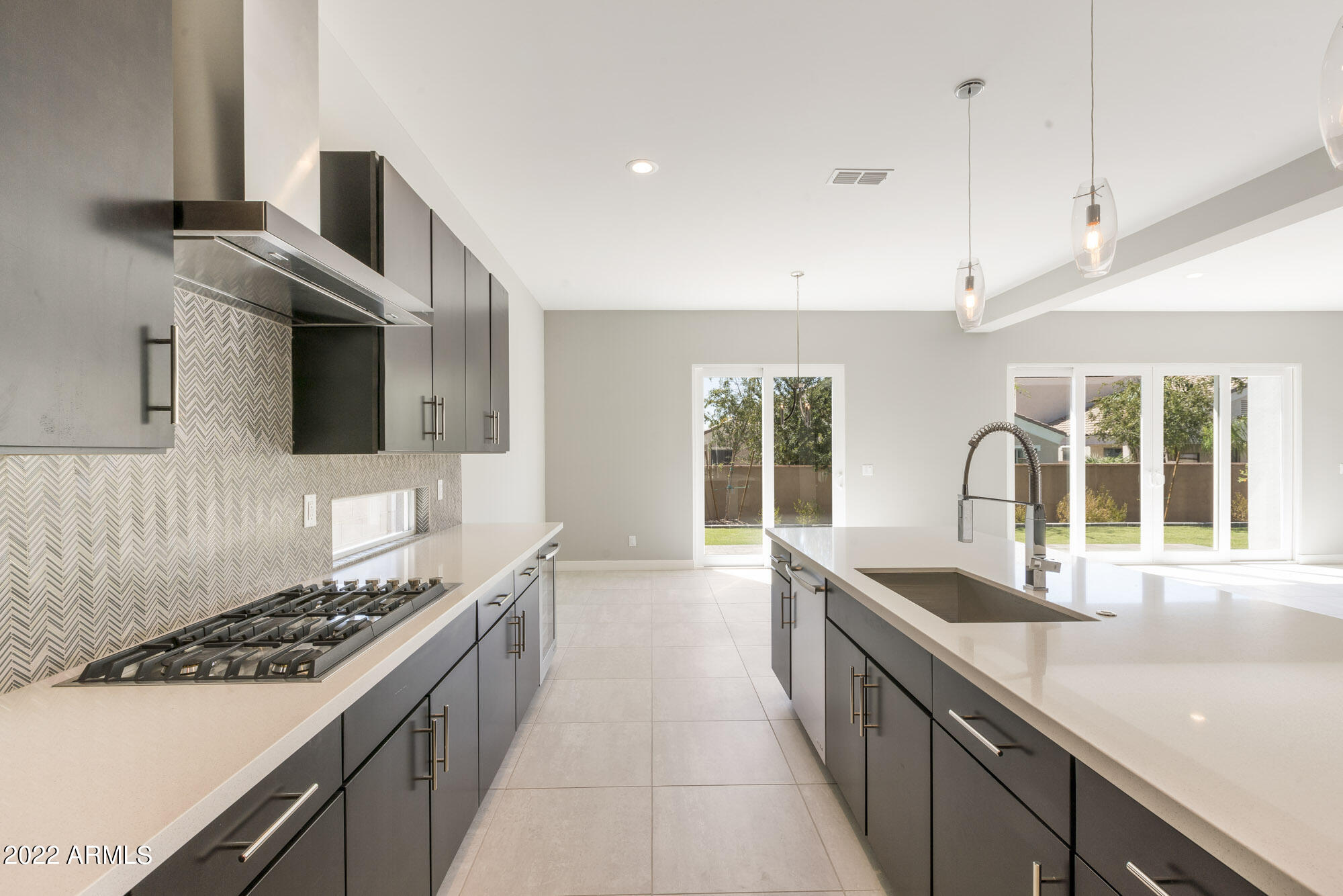 2936 S SANDSTONE Court