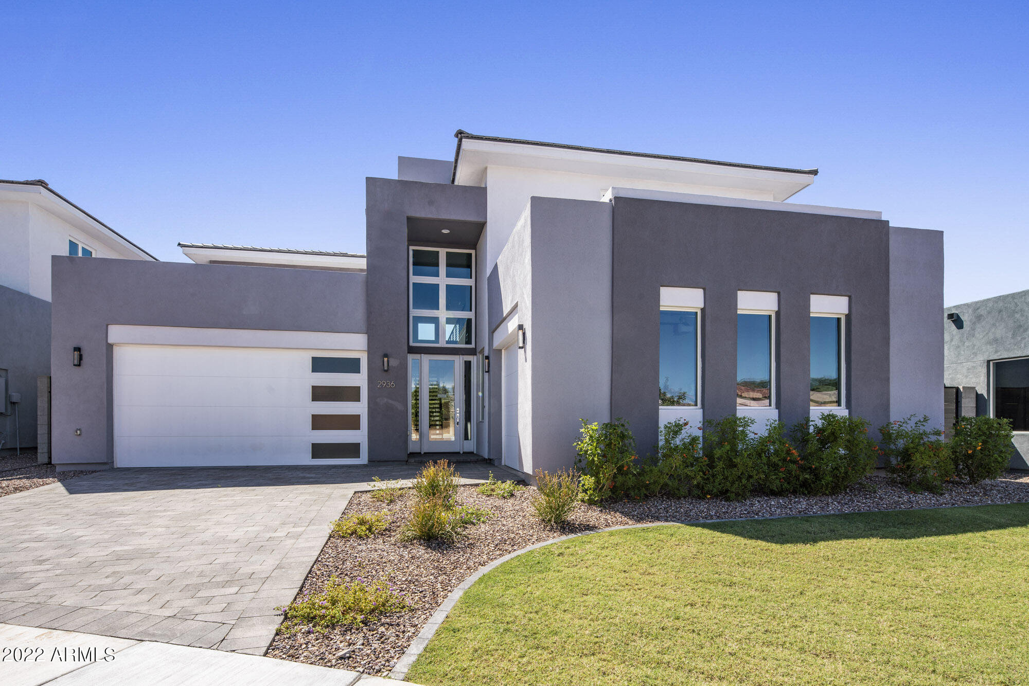 2936 S SANDSTONE Court
