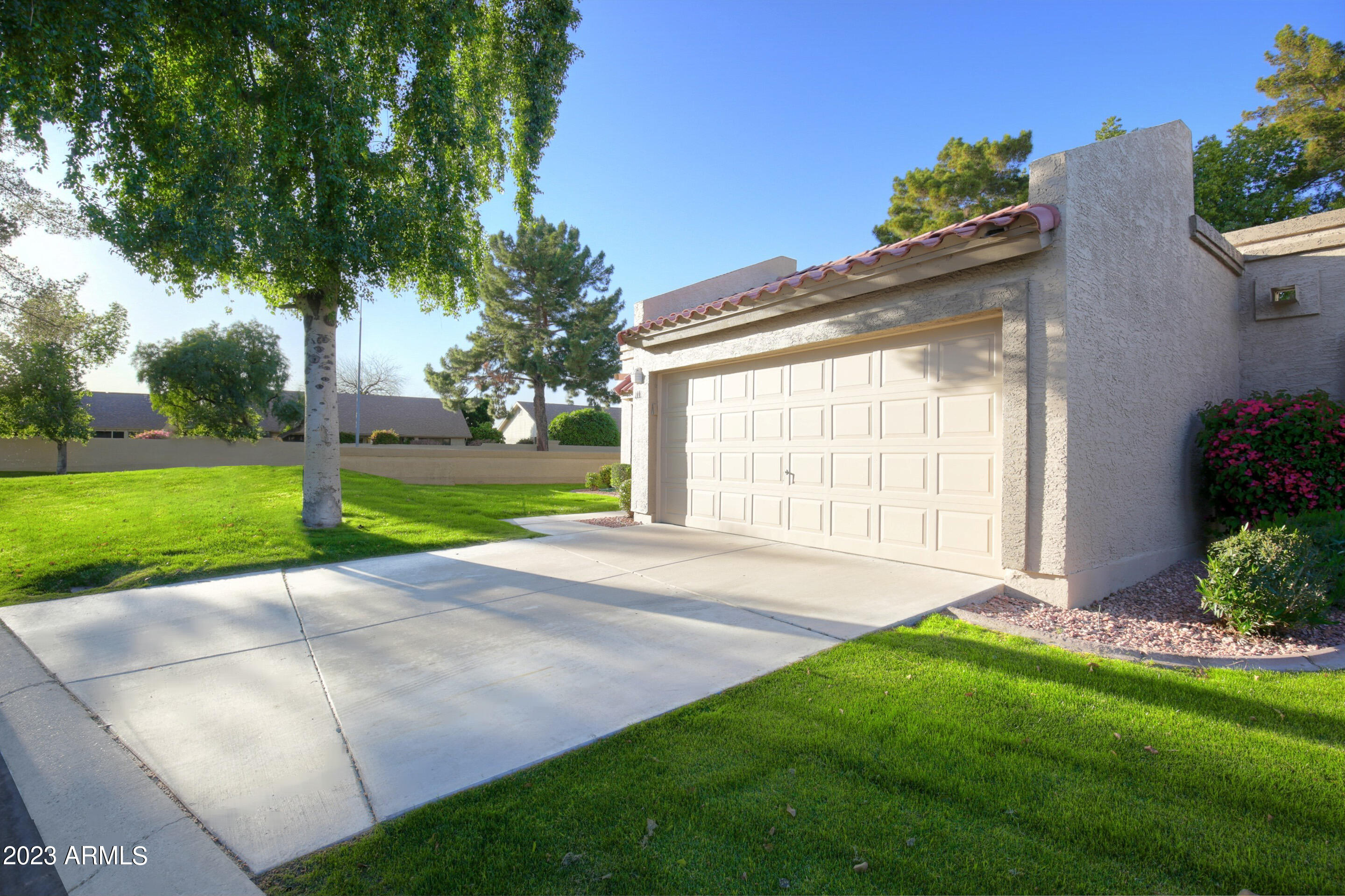 9718 W RIMROCK Drive