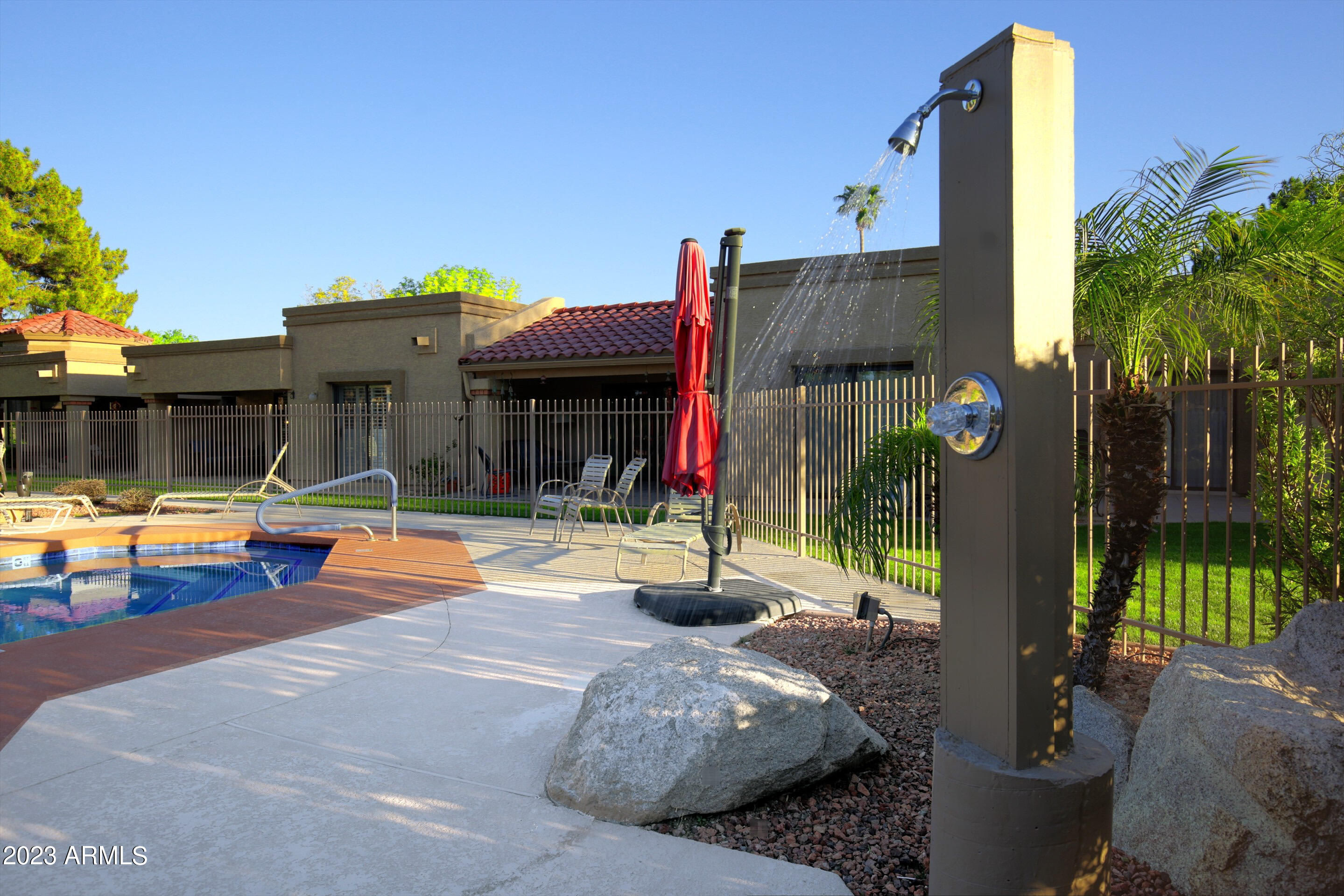9718 W RIMROCK Drive