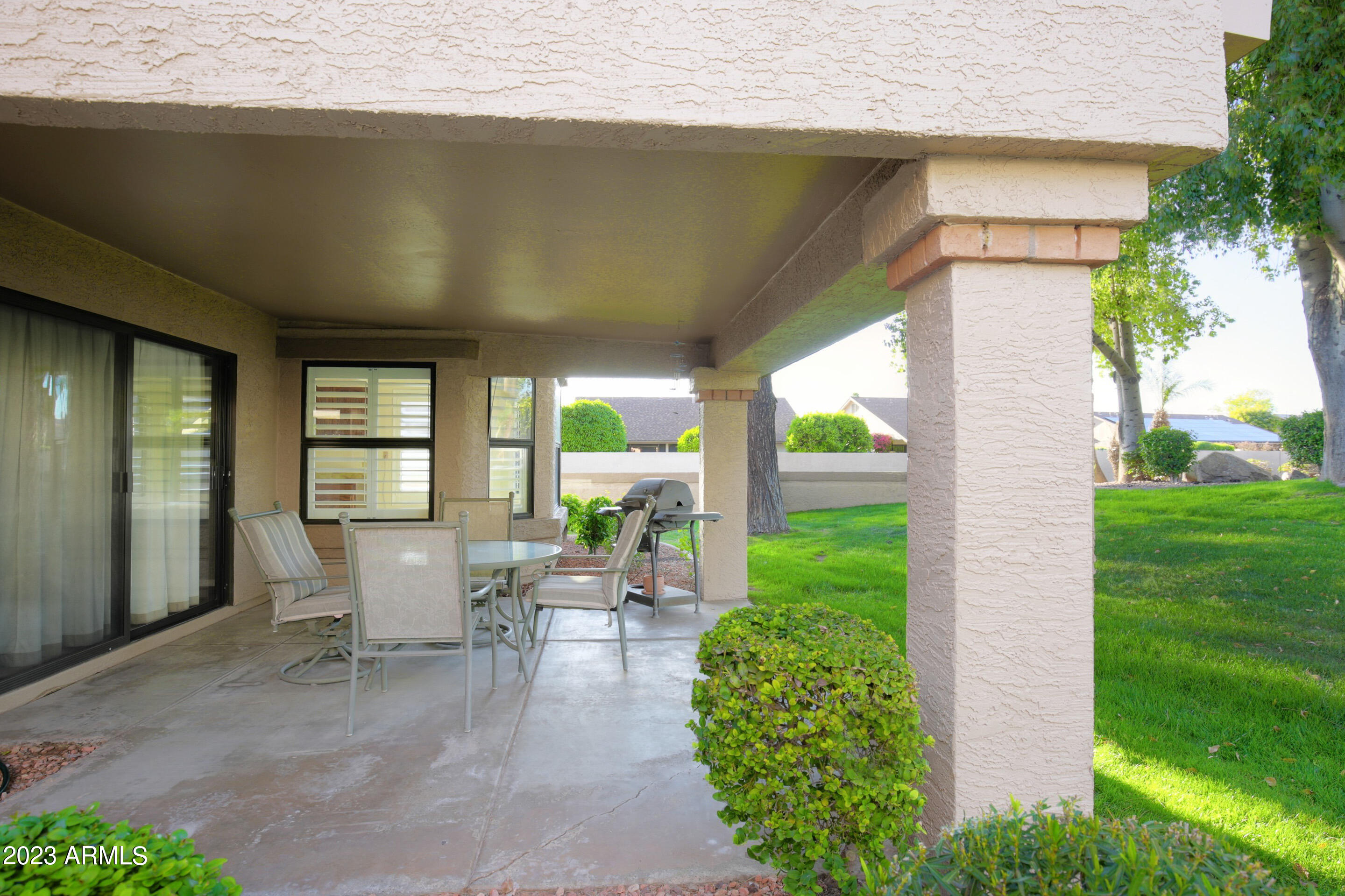 9718 W RIMROCK Drive