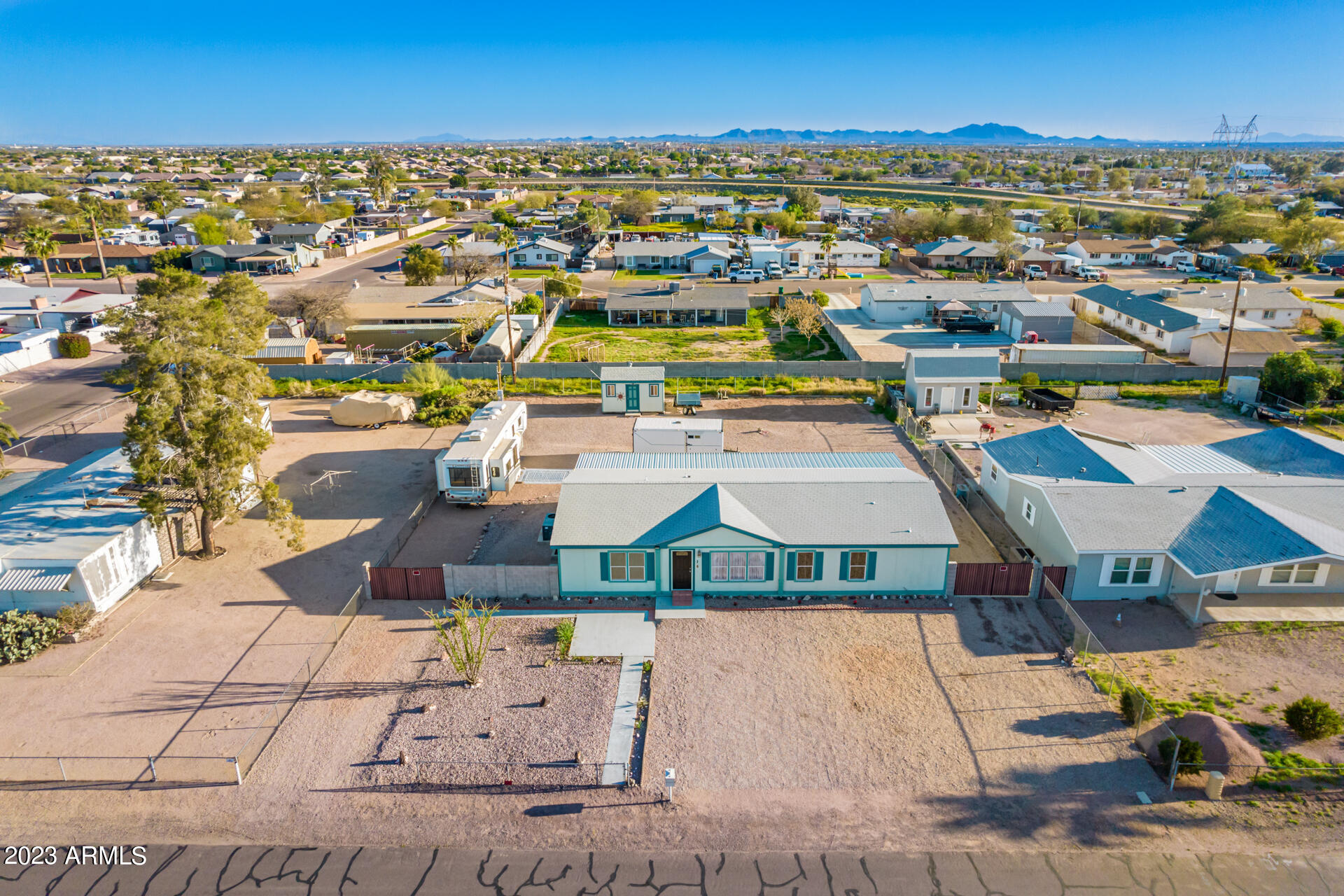 10145 E ILLINI Street