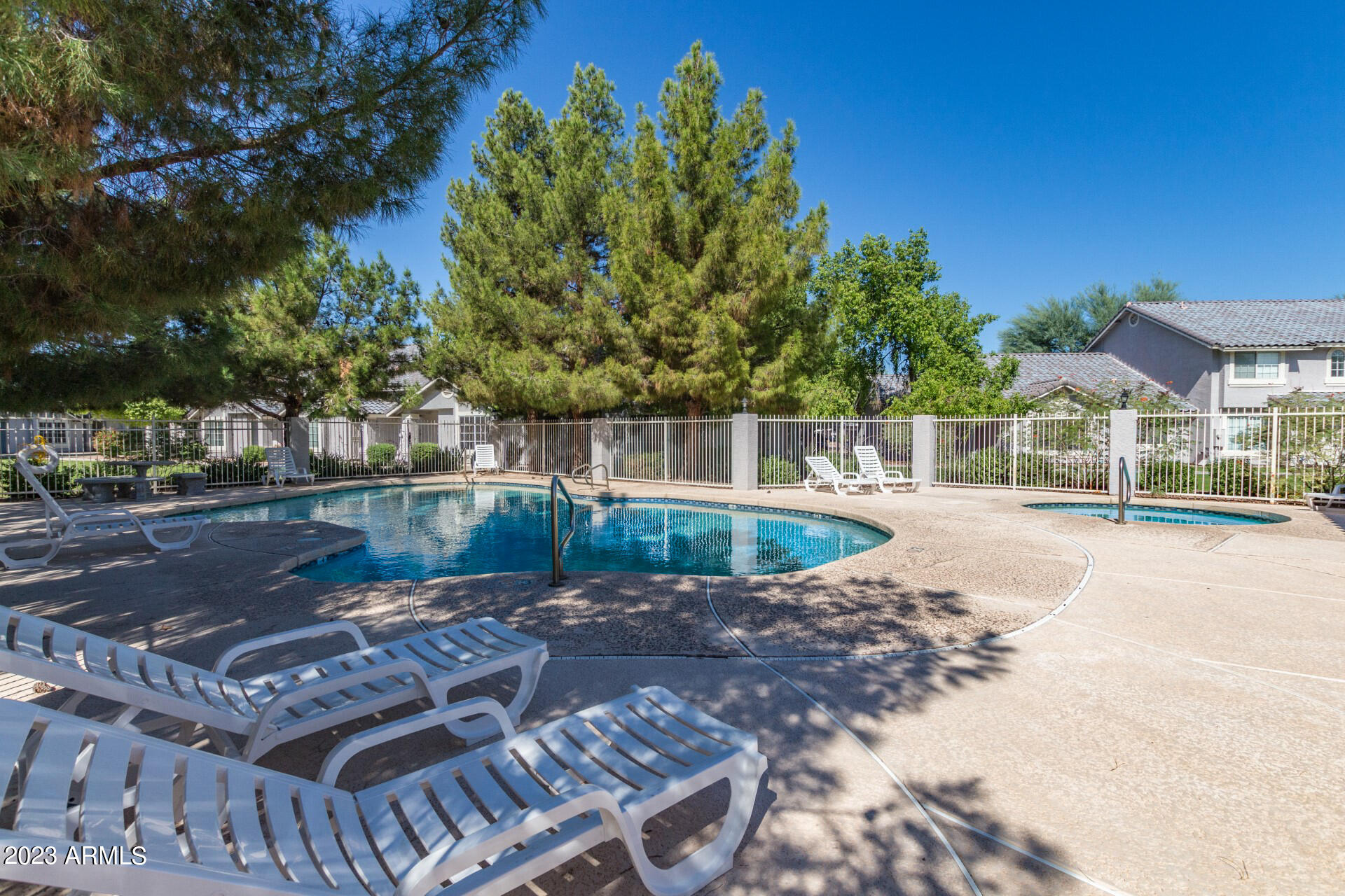 860 N MCQUEEN Road # 1196