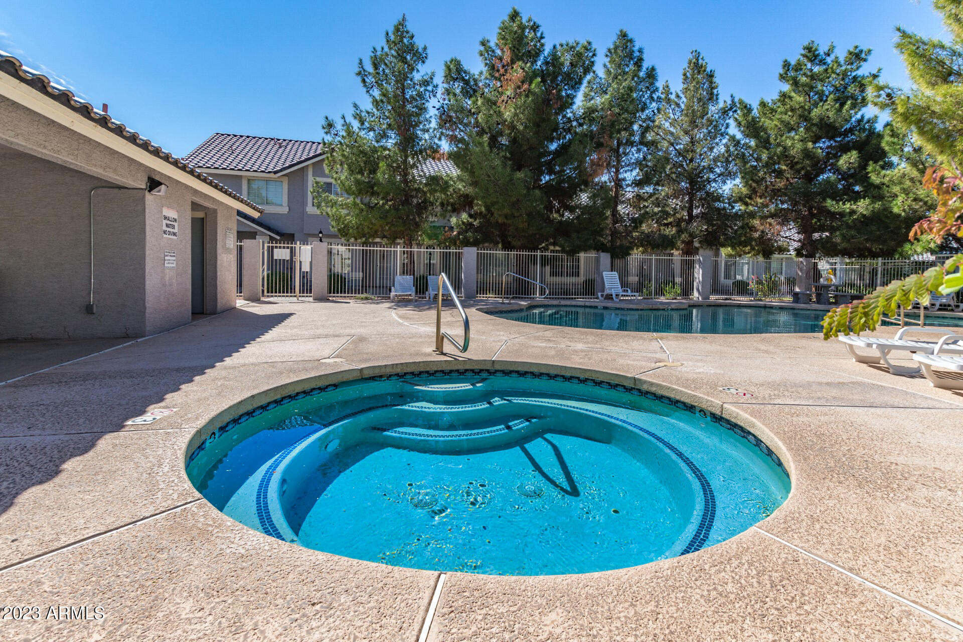 860 N MCQUEEN Road # 1196