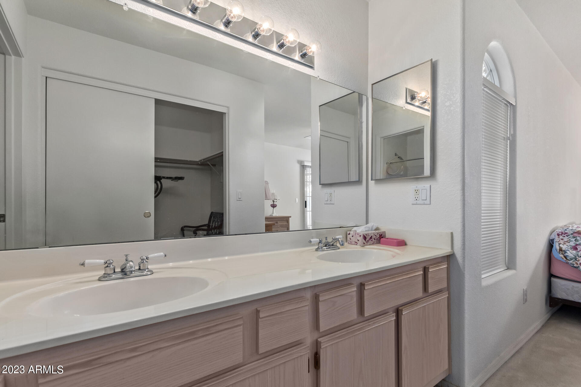 860 N MCQUEEN Road # 1196